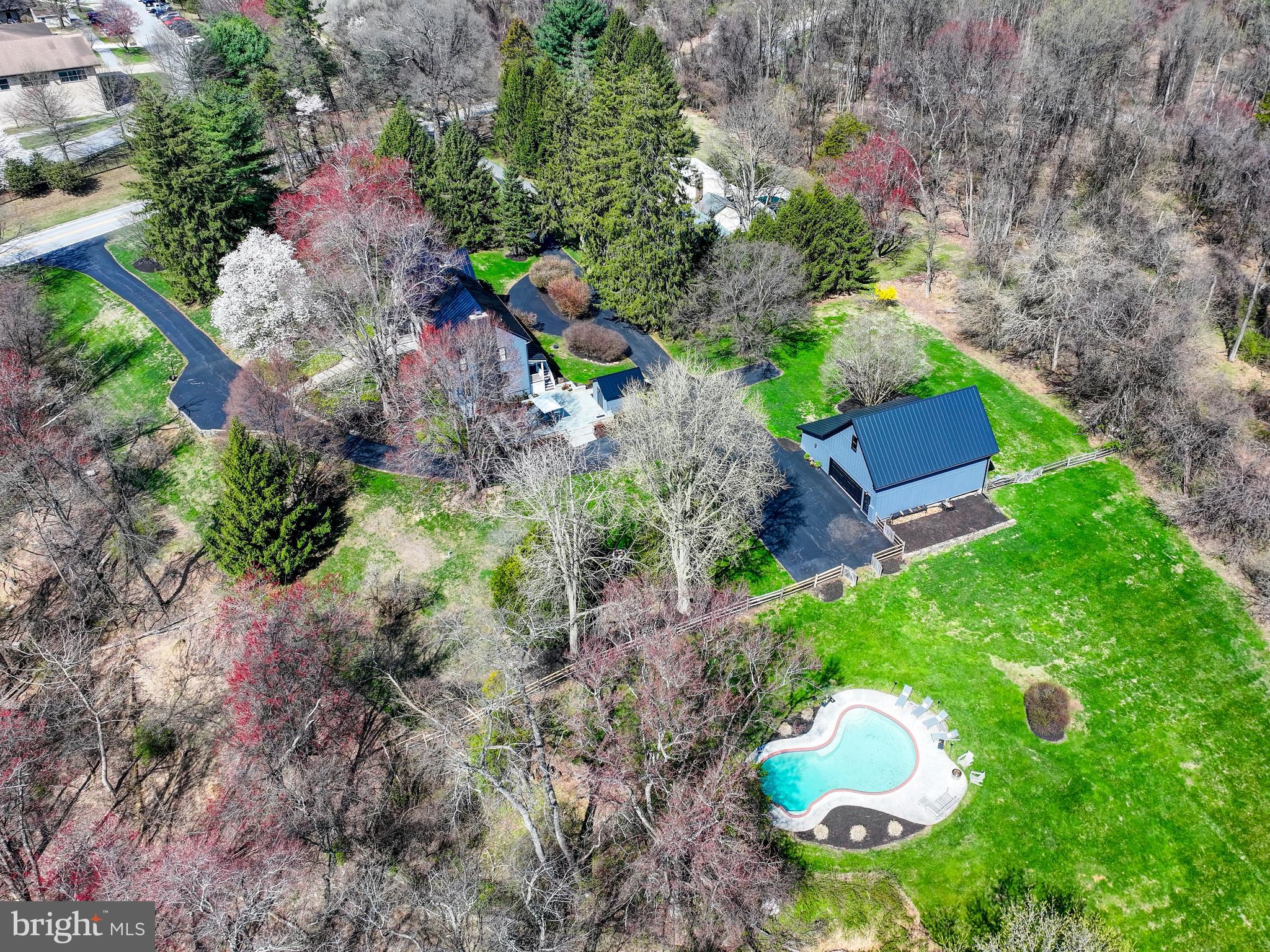 LUTHERVILLE - Residential