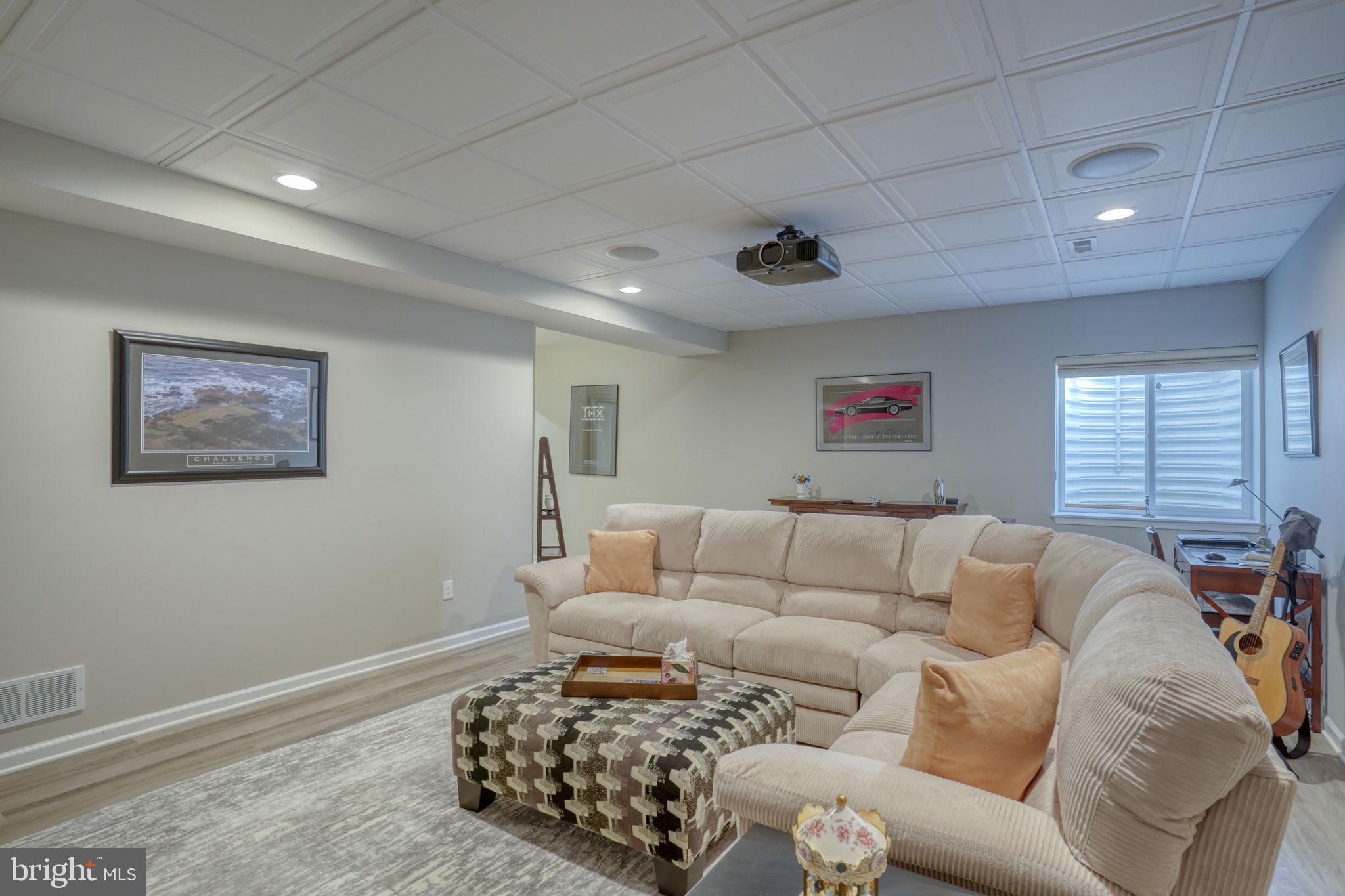 VILLAGE OF BAYBERRY - Residential