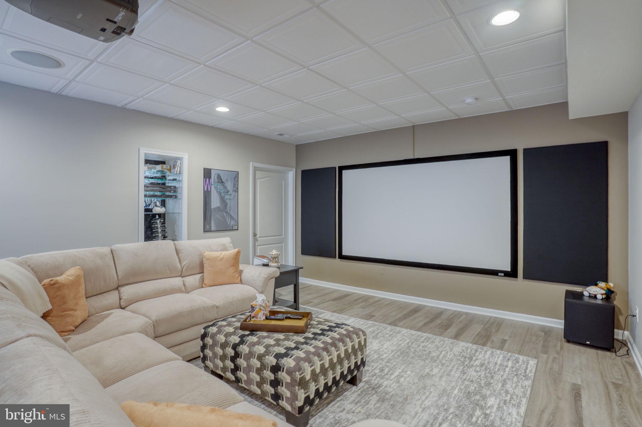 VILLAGE OF BAYBERRY - Residential