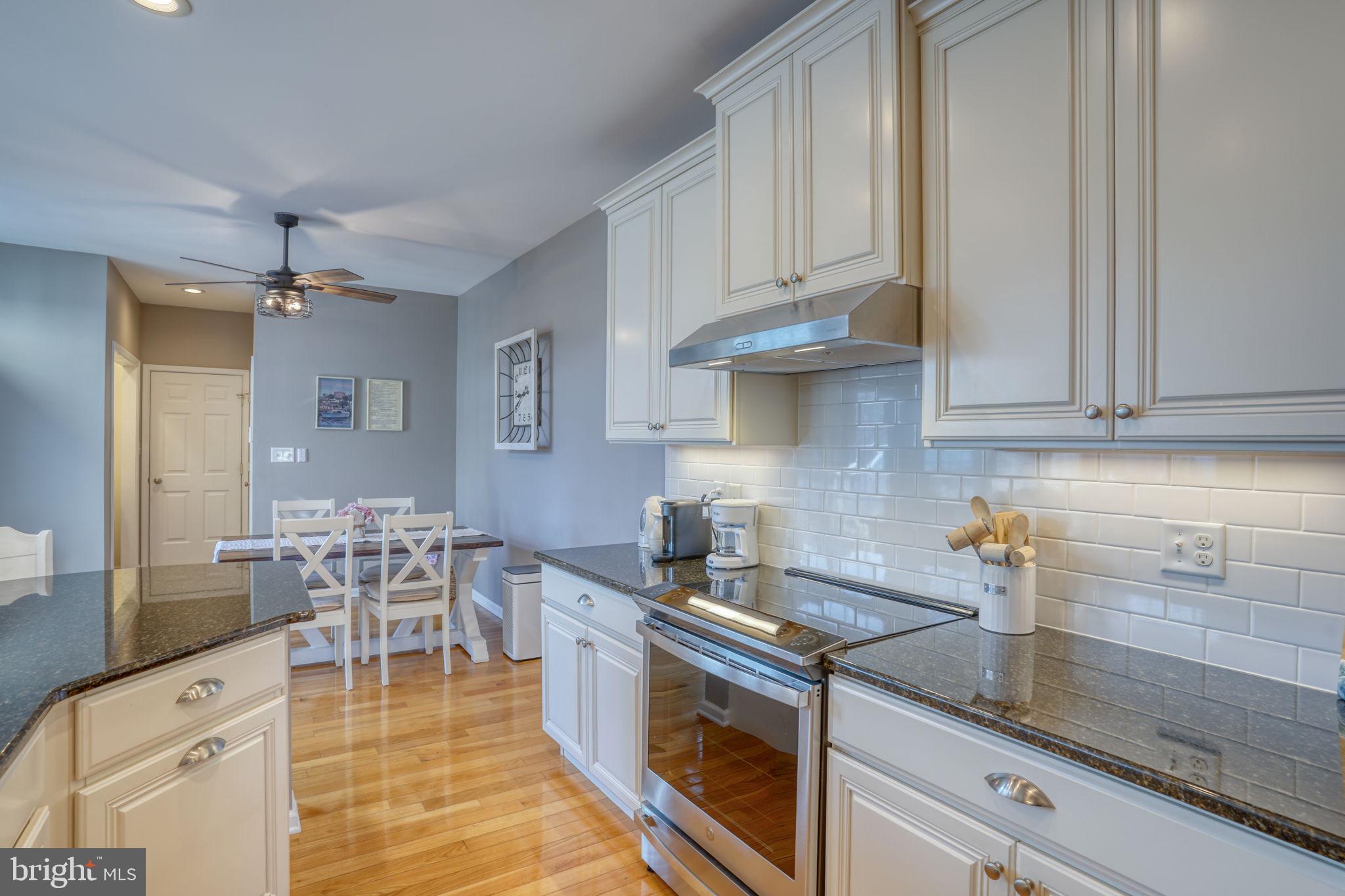 VILLAGE OF BAYBERRY - Residential