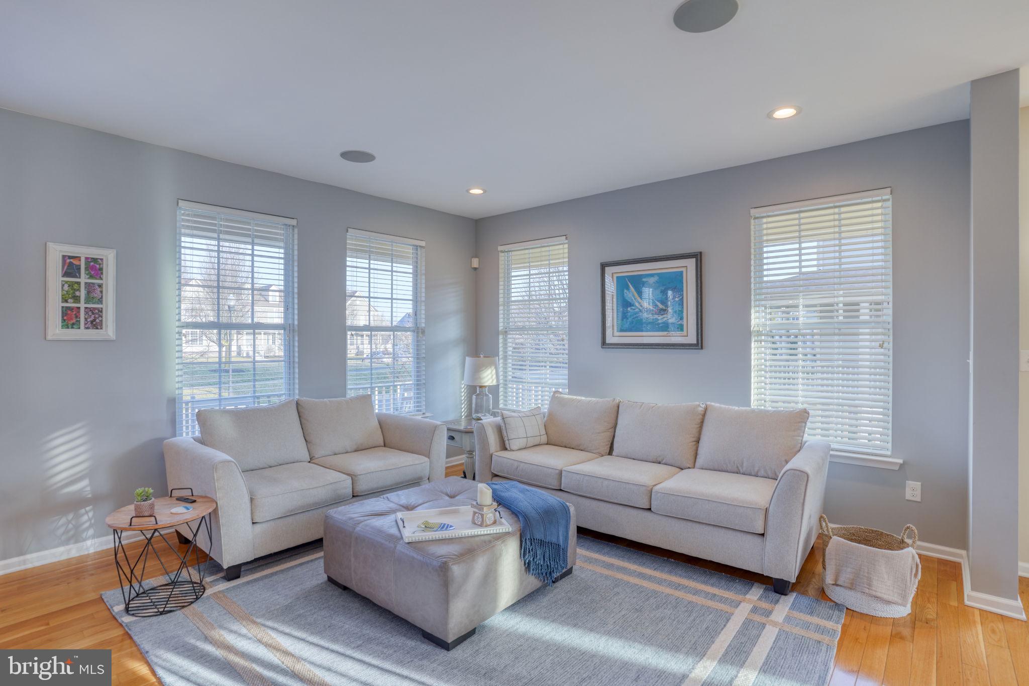 VILLAGE OF BAYBERRY - Residential