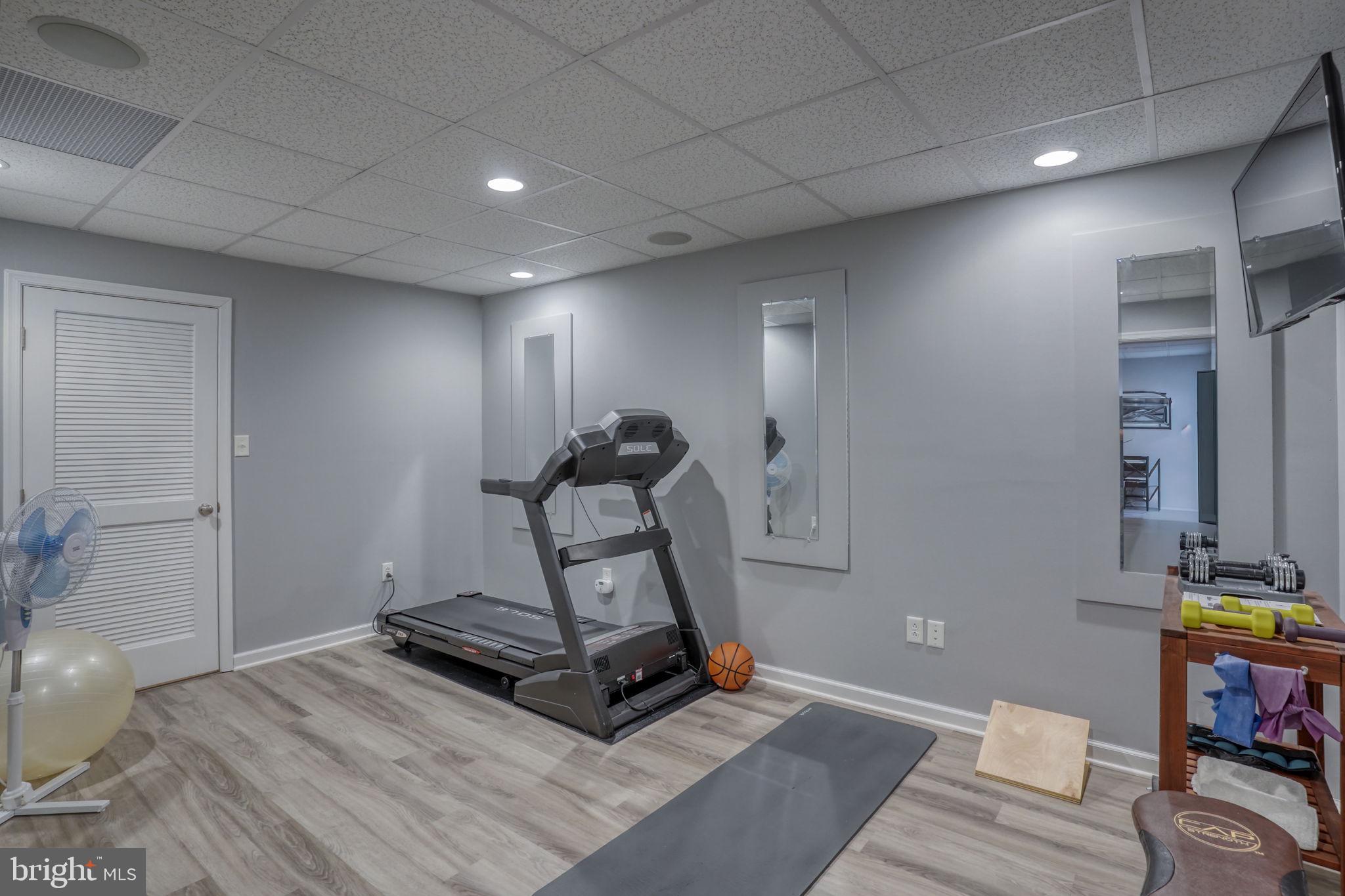 VILLAGE OF BAYBERRY - Residential