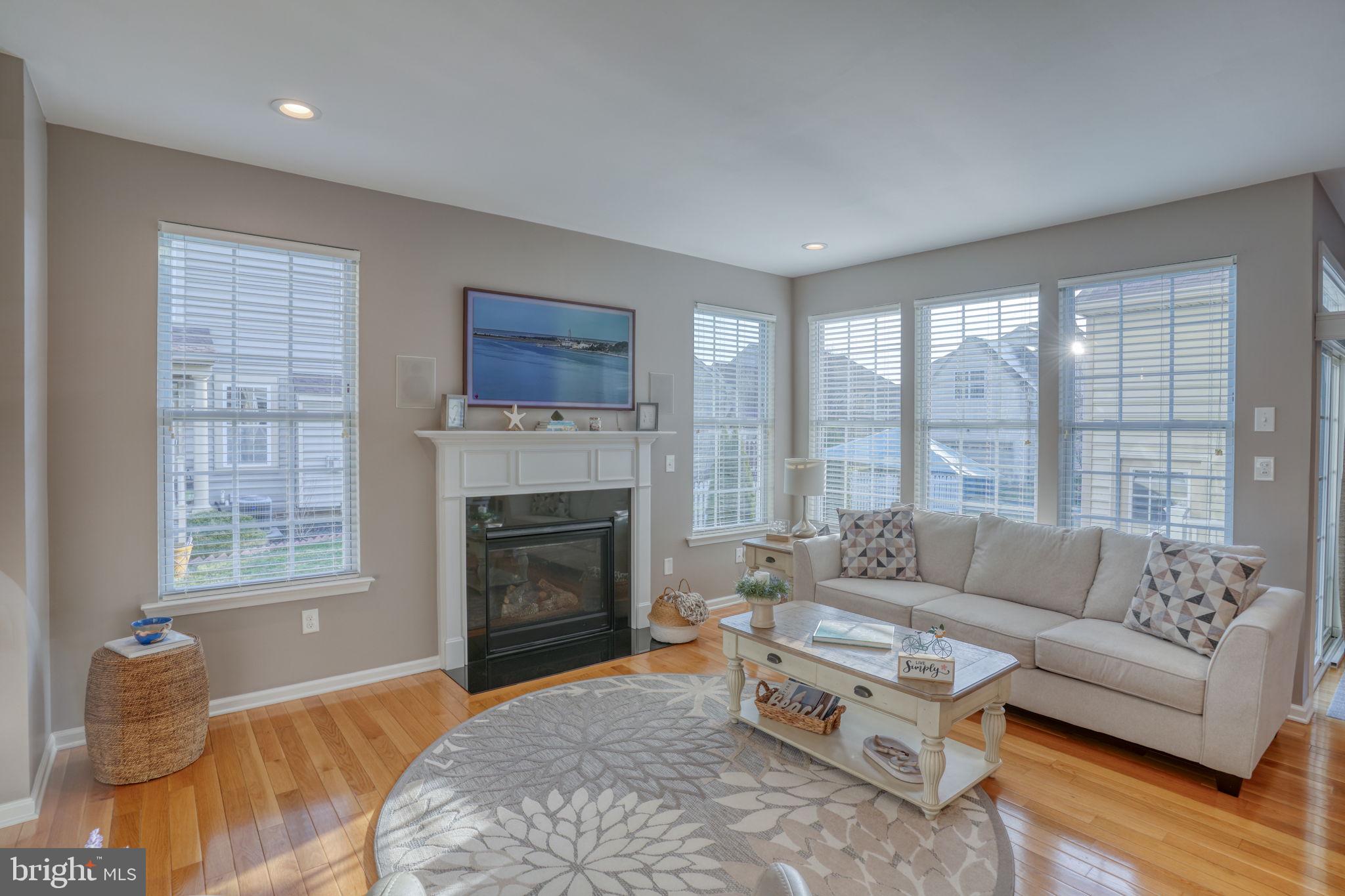 VILLAGE OF BAYBERRY - Residential