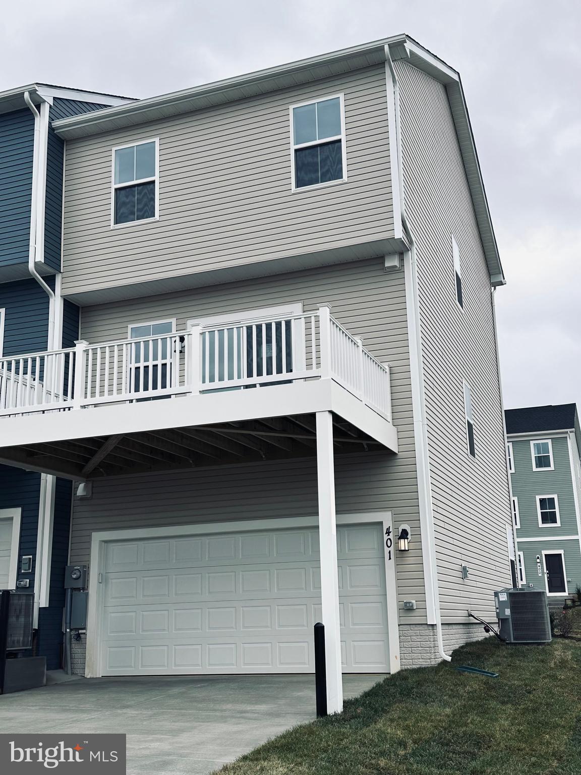 RED CLOVER MEADOWS - Residential
