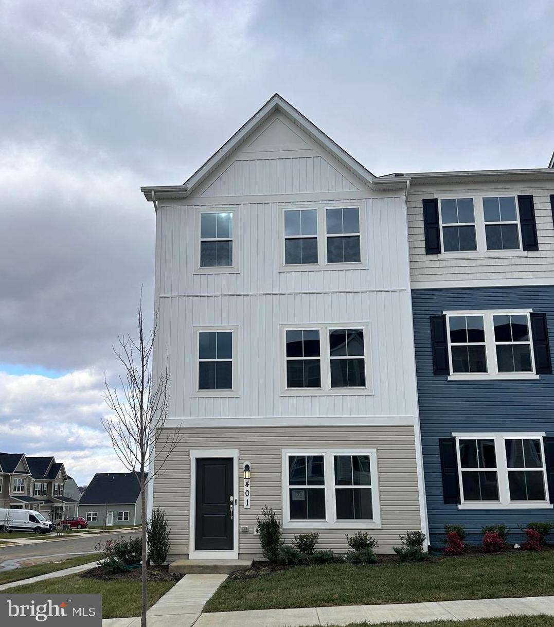 RED CLOVER MEADOWS - Residential