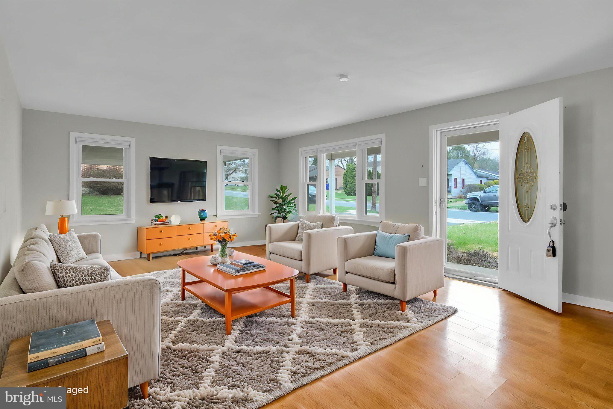 GREEN ACRES - Residential