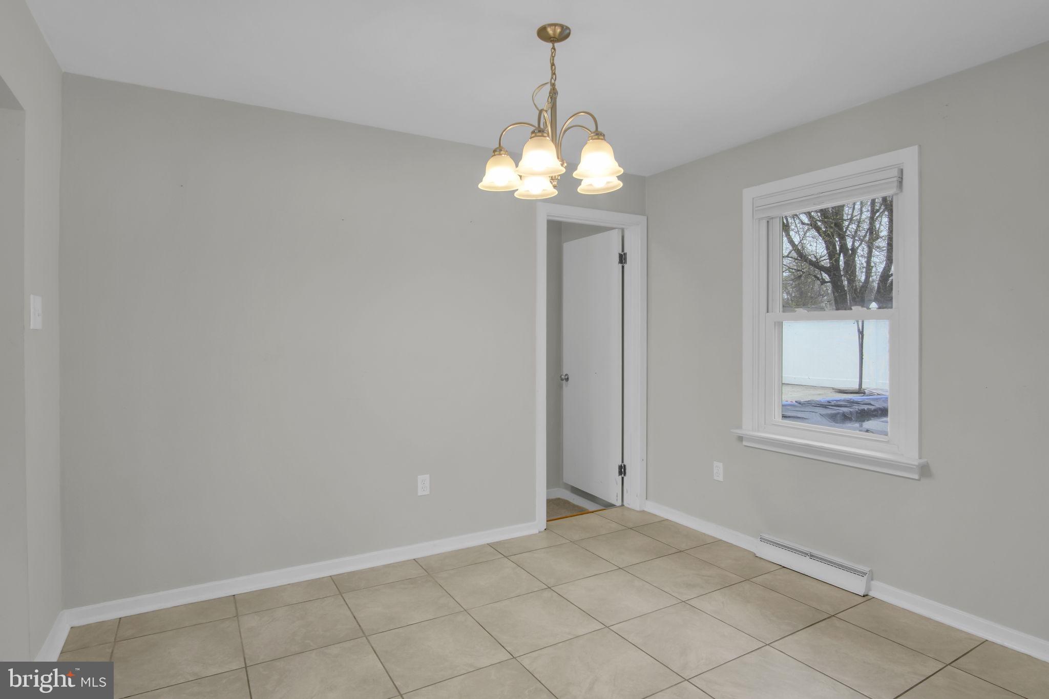 GREEN ACRES - Residential