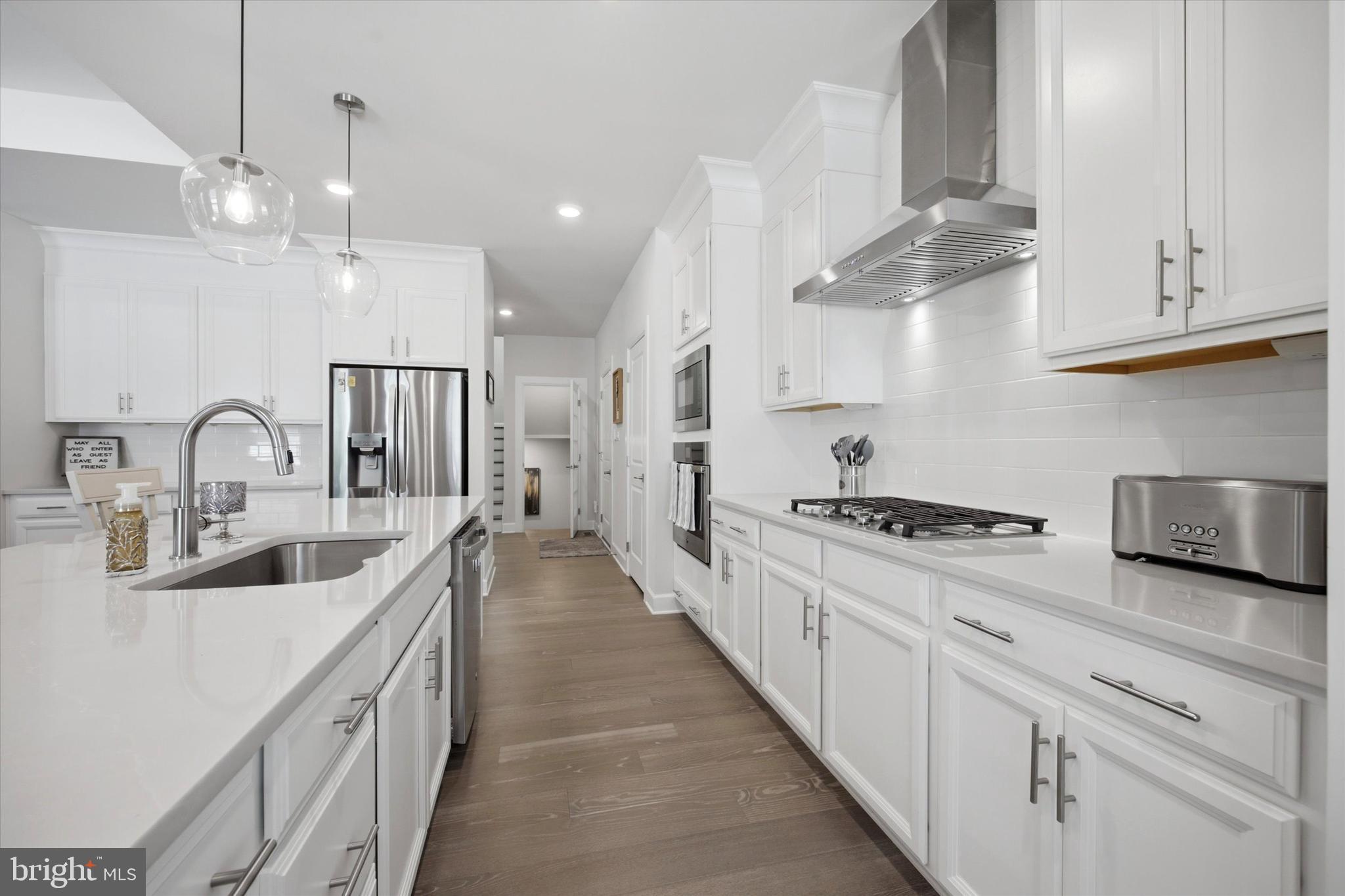 GREYSTONE - Residential