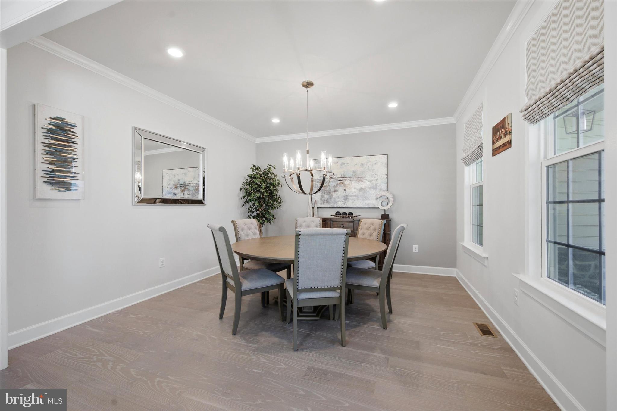 1216 SCULTHORPE DRIVE