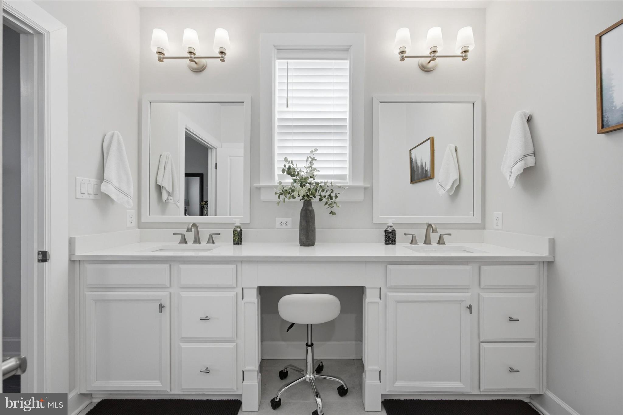 GREYSTONE - Residential