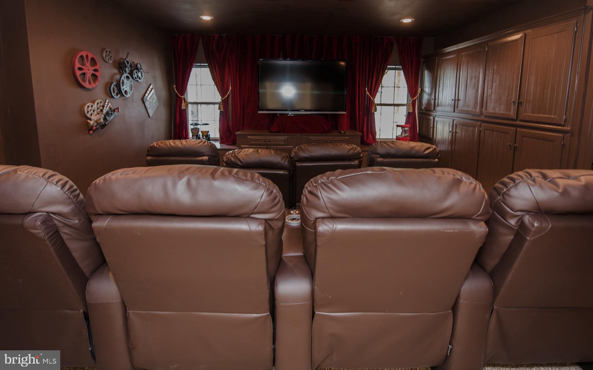 RIDGES OF TUSCARORA - Residential