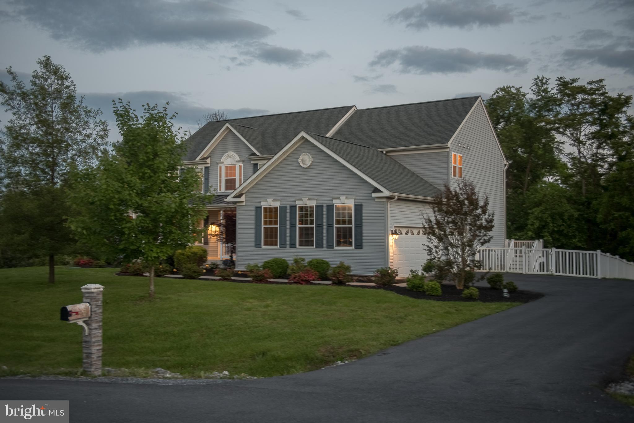 RIDGES OF TUSCARORA - Residential