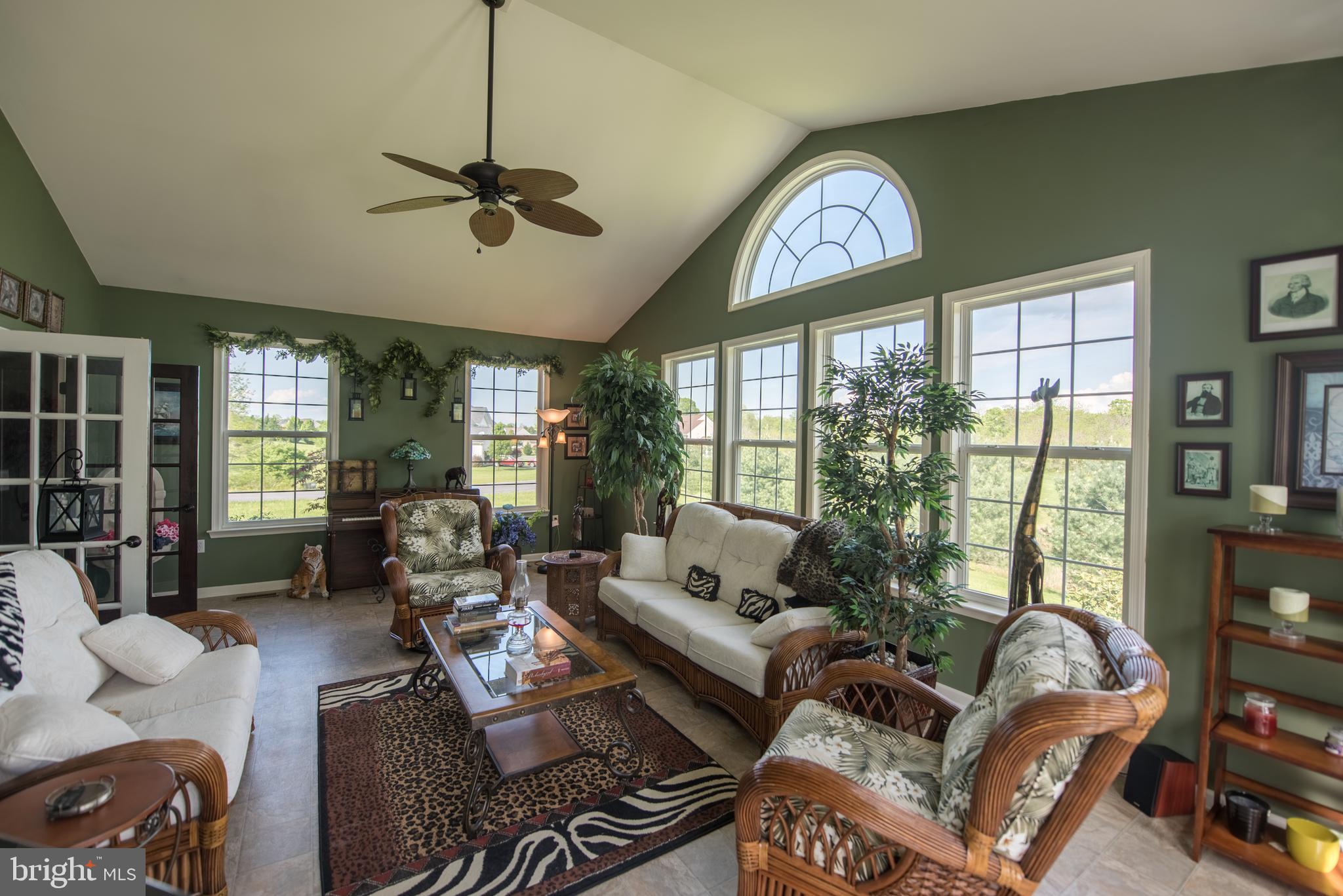 RIDGES OF TUSCARORA - Residential