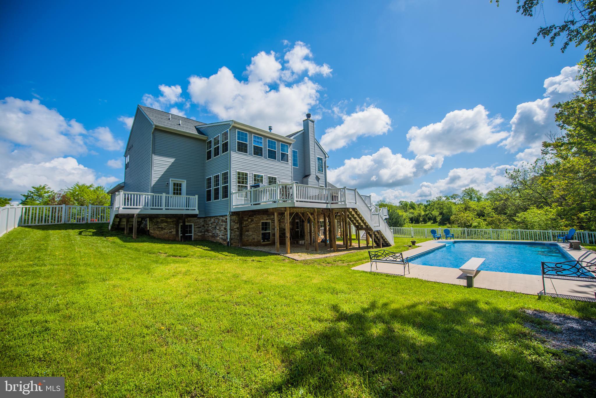 RIDGES OF TUSCARORA - Residential