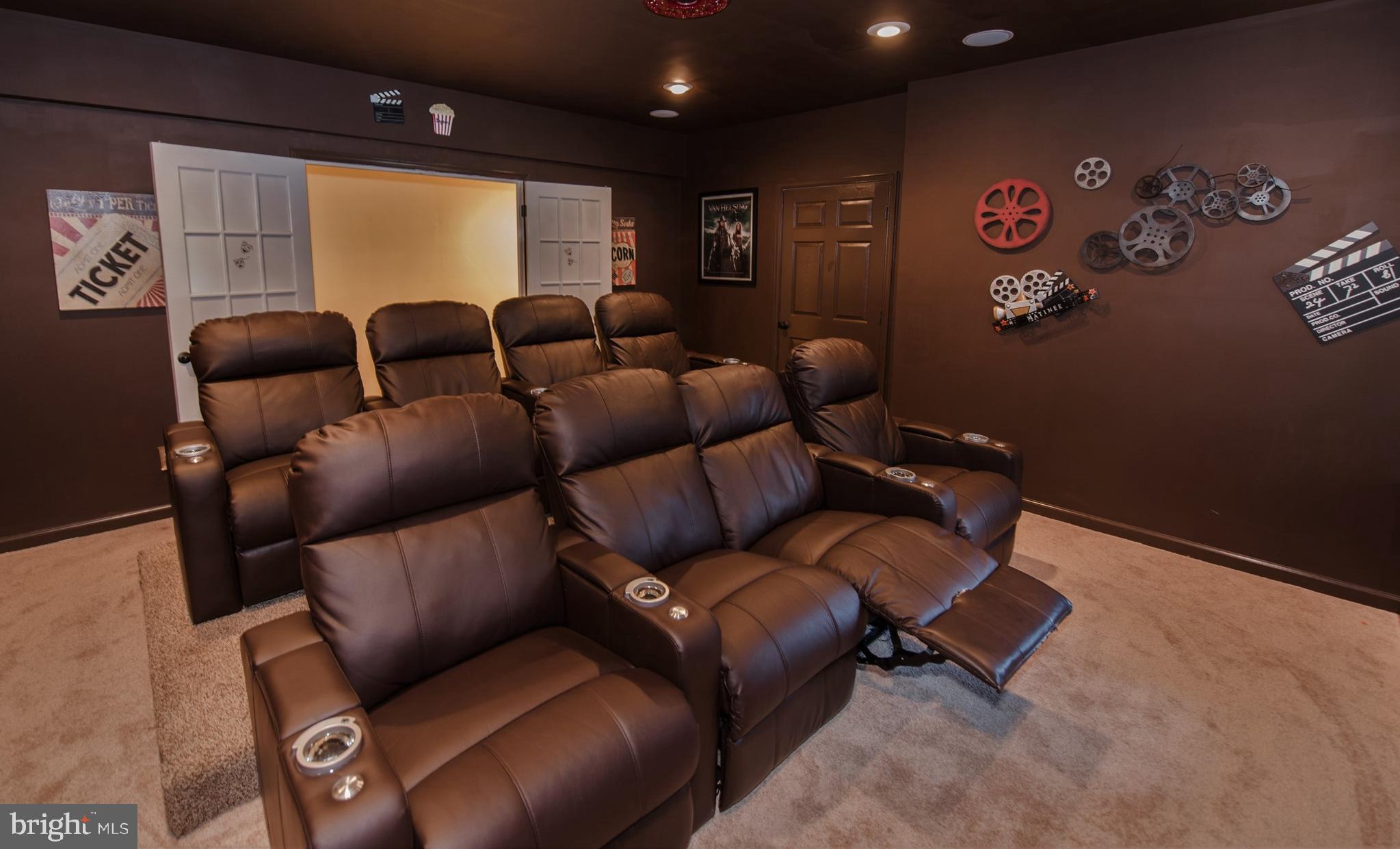 RIDGES OF TUSCARORA - Residential