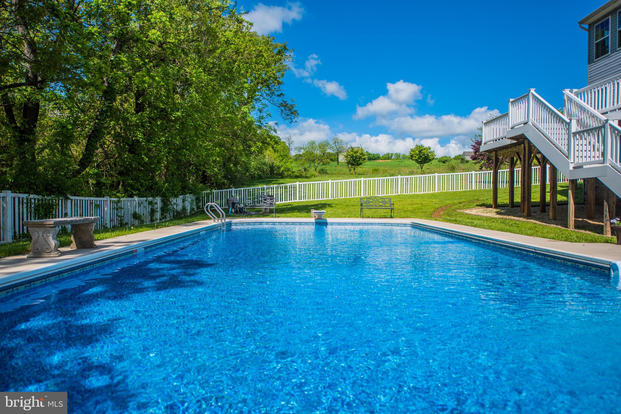 RIDGES OF TUSCARORA - Residential