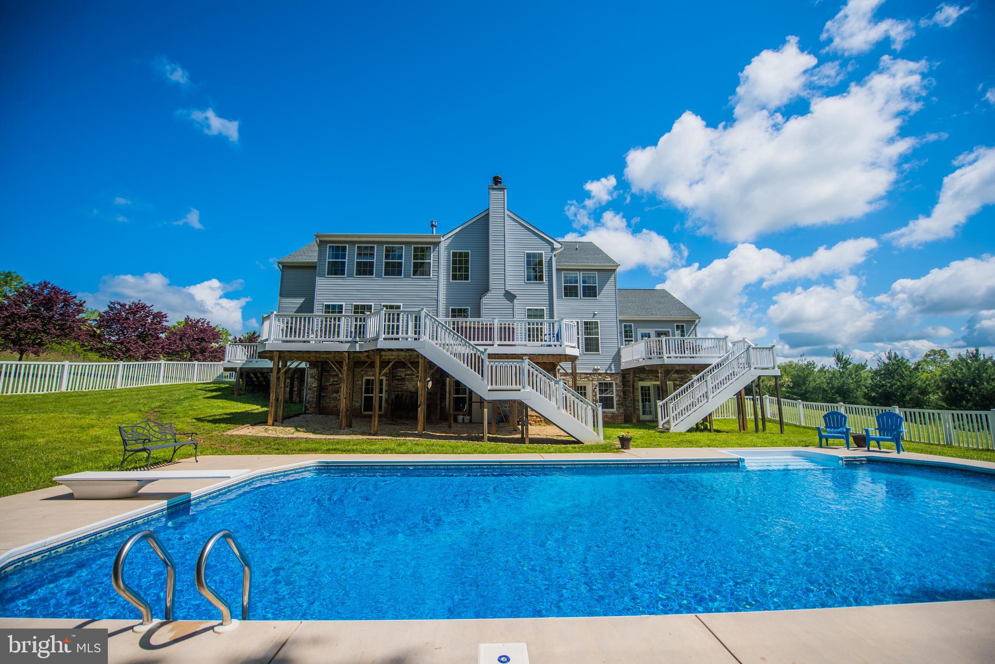 RIDGES OF TUSCARORA - Residential