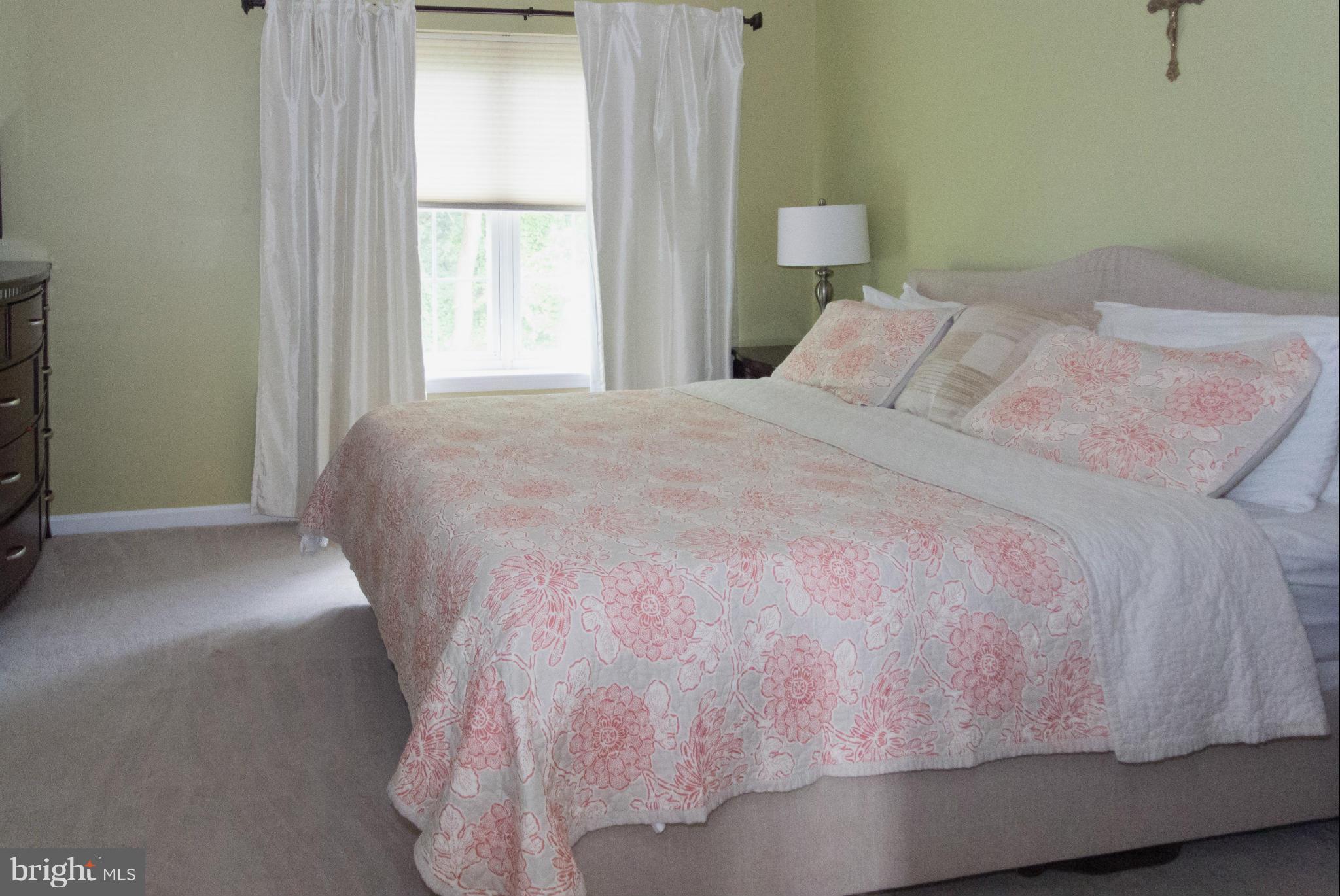 LYONS GATE - Residential