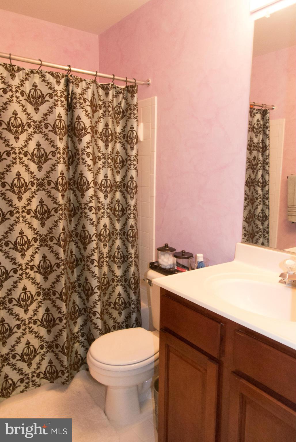 LYONS GATE - Residential