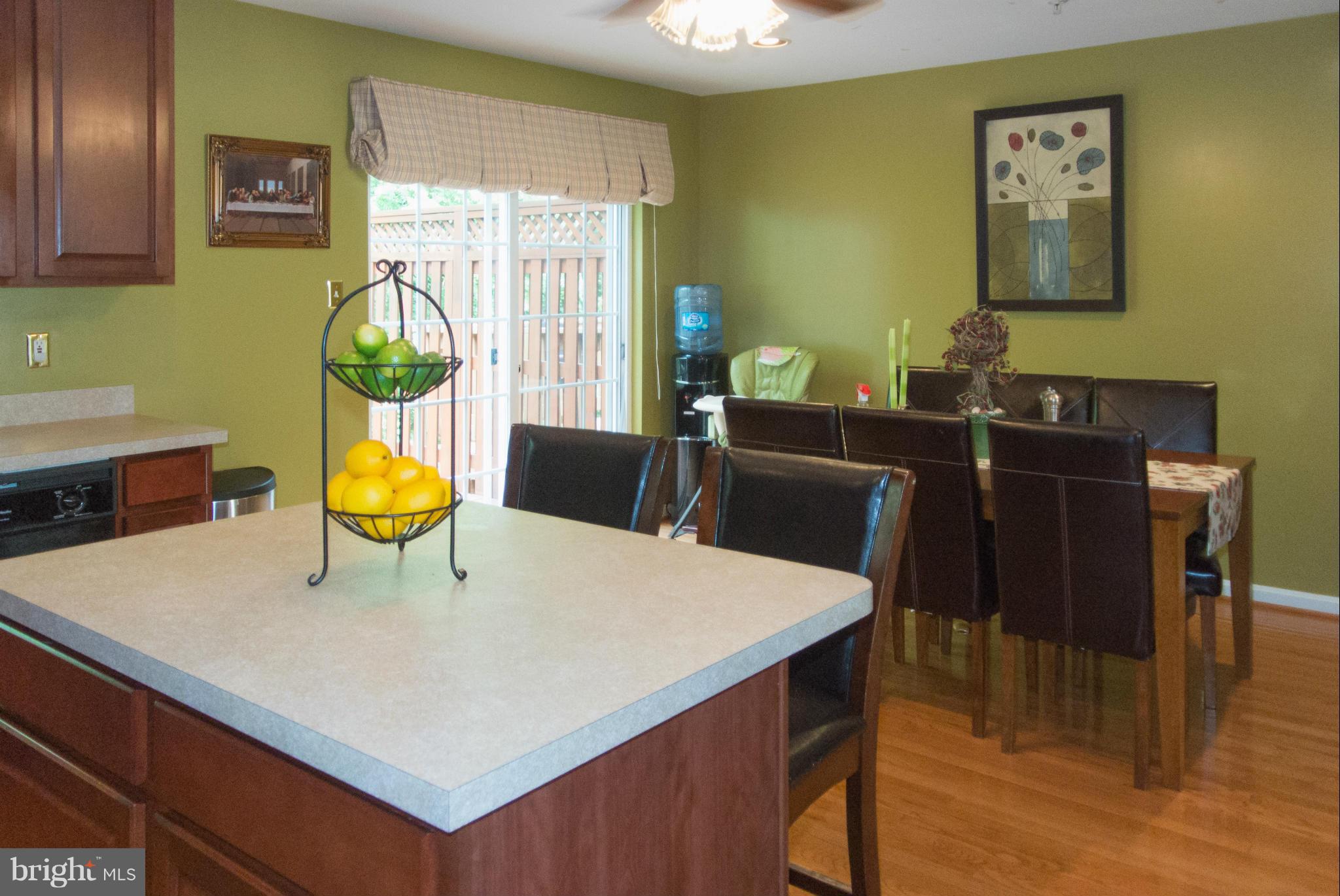 LYONS GATE - Residential