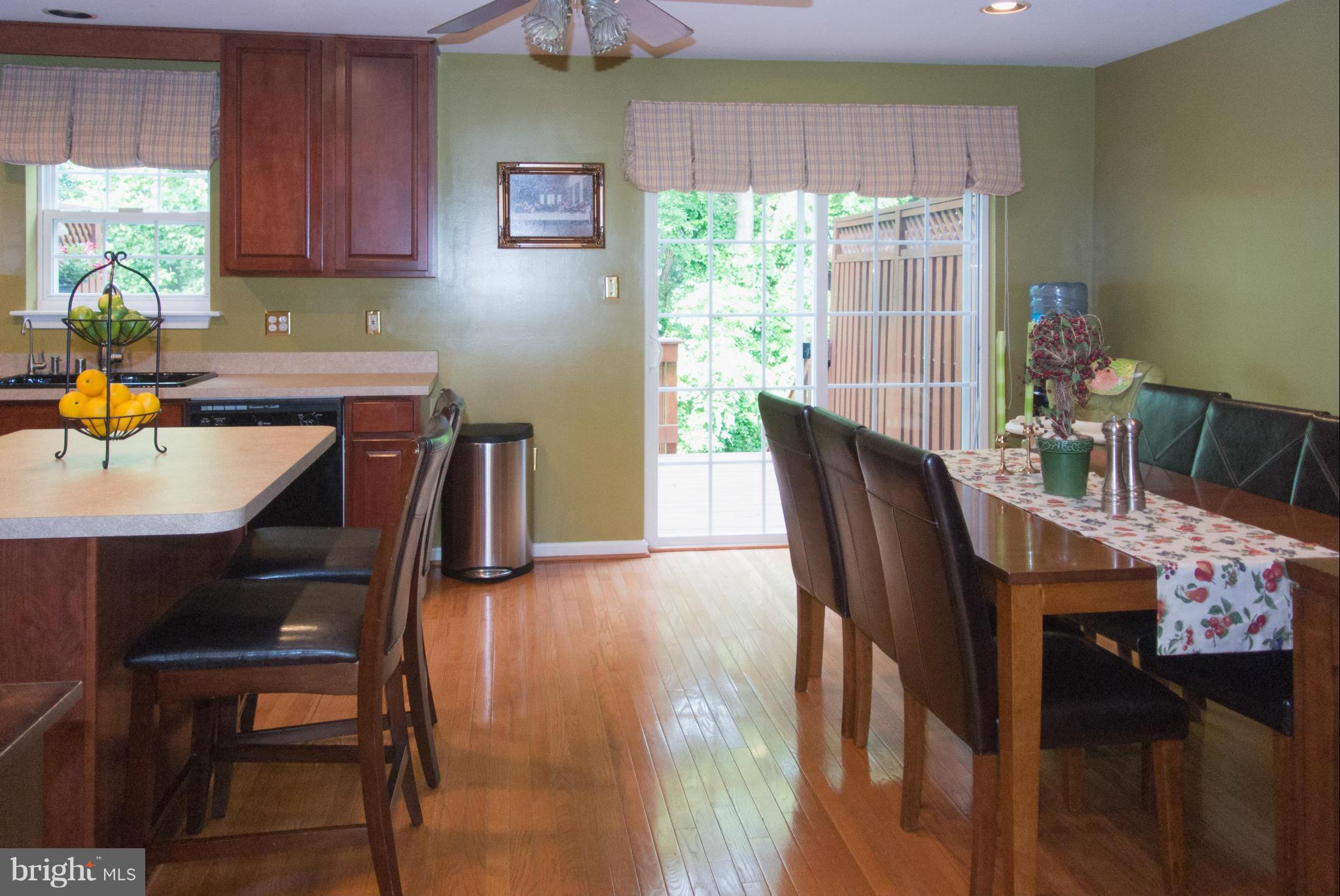 LYONS GATE - Residential