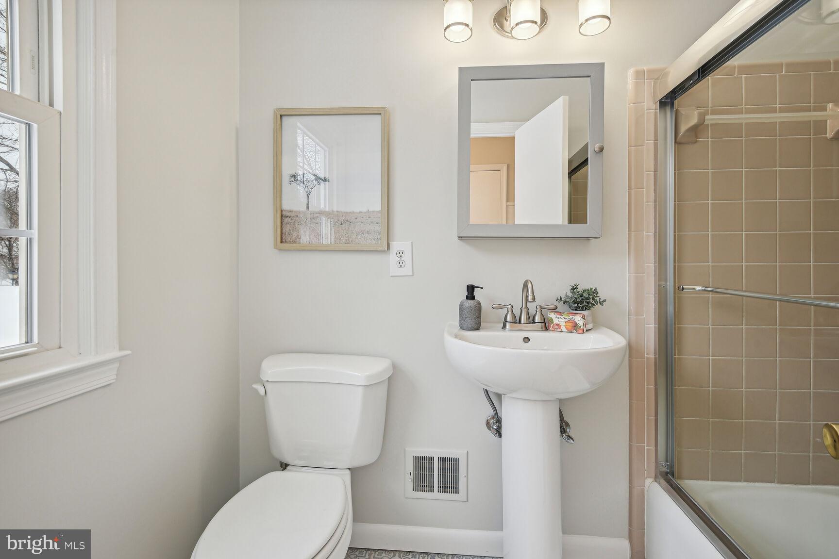 ROCKSHIRE - Residential