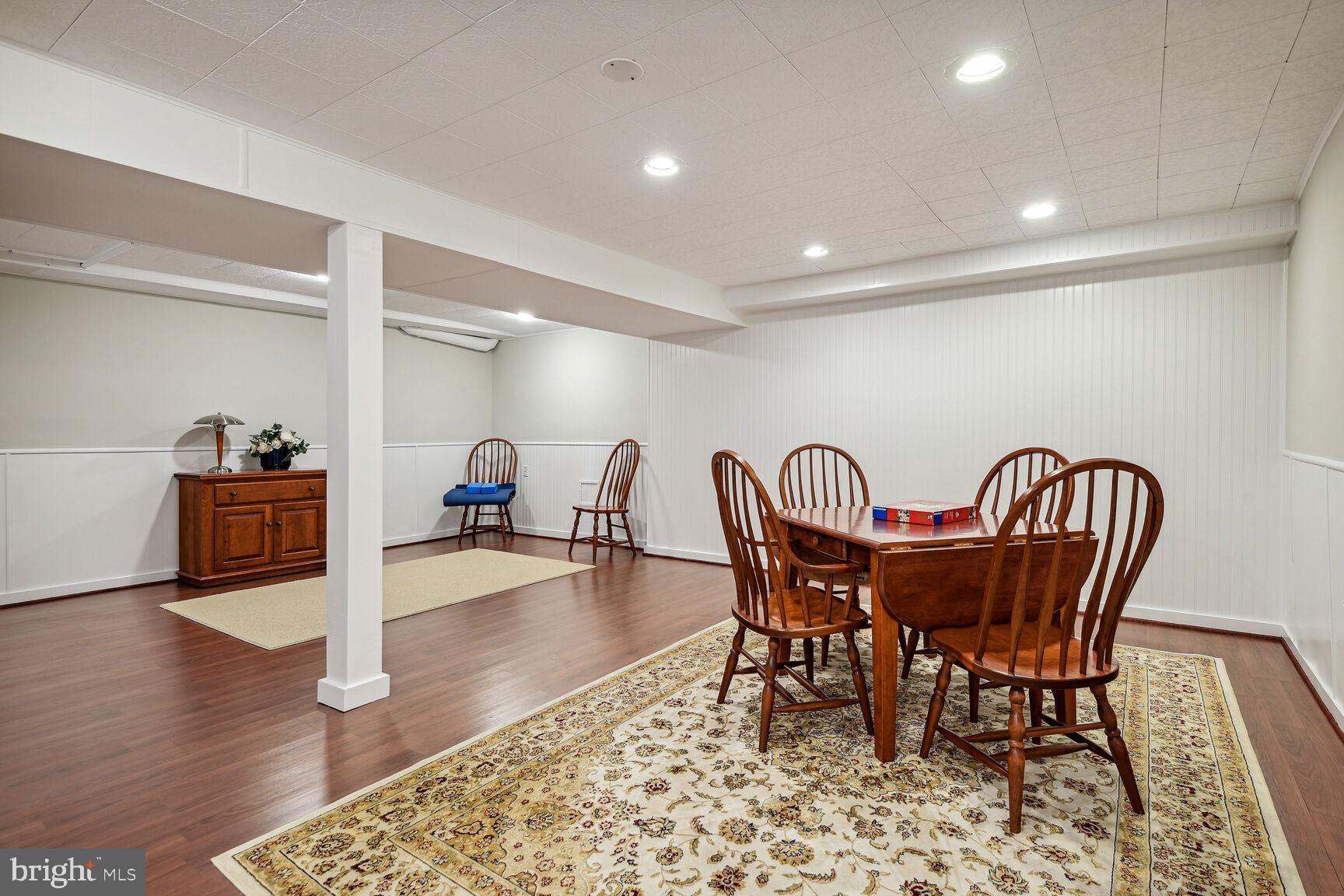 ROCKSHIRE - Residential