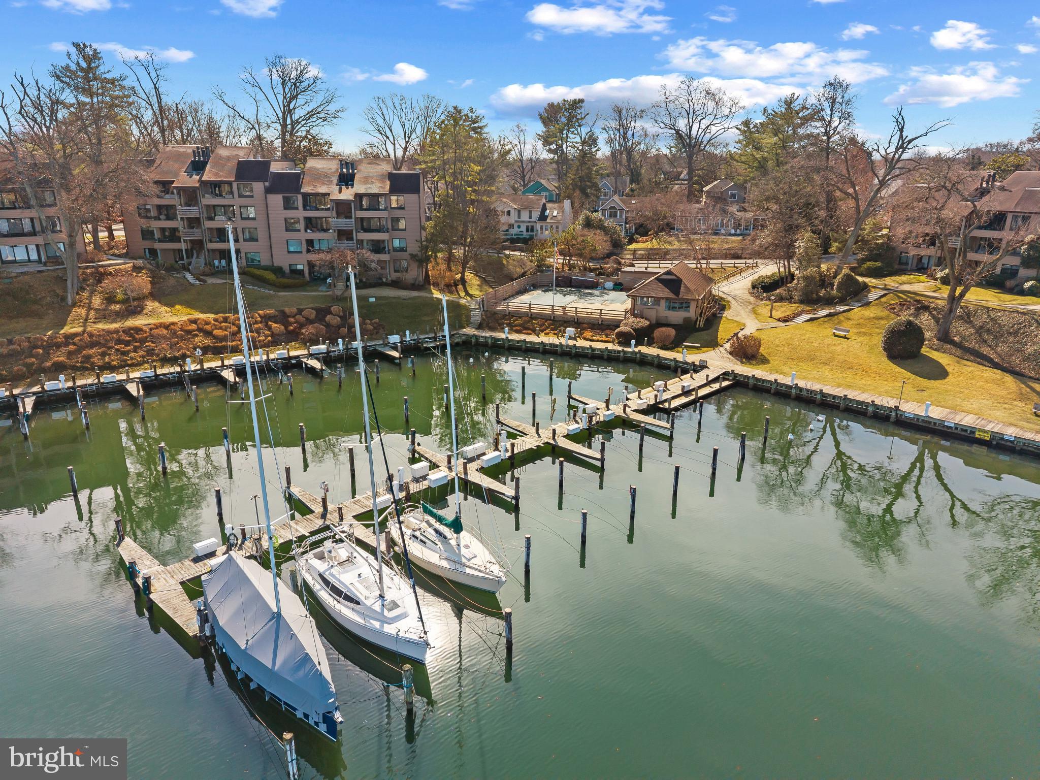 3 PRESIDENT POINT DRIVE B3