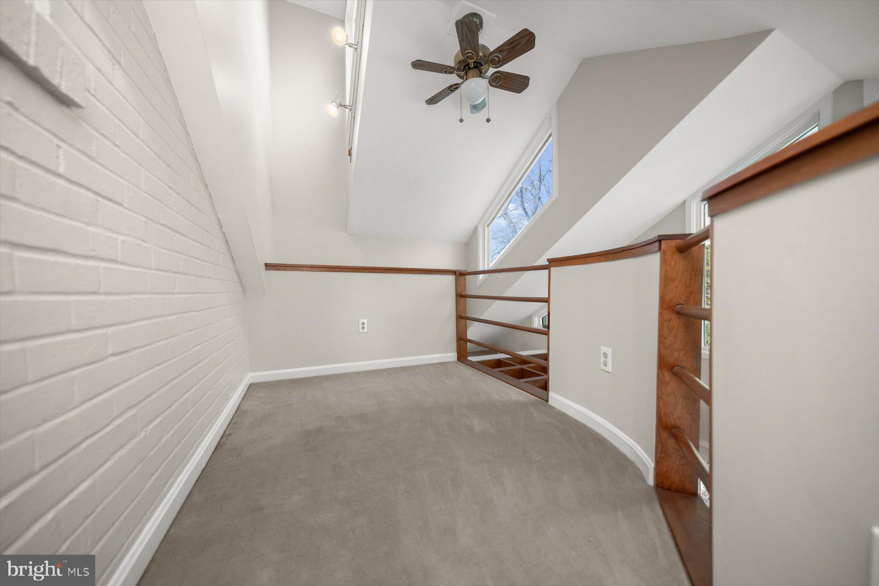 ROCK CREEK HILLS - Residential