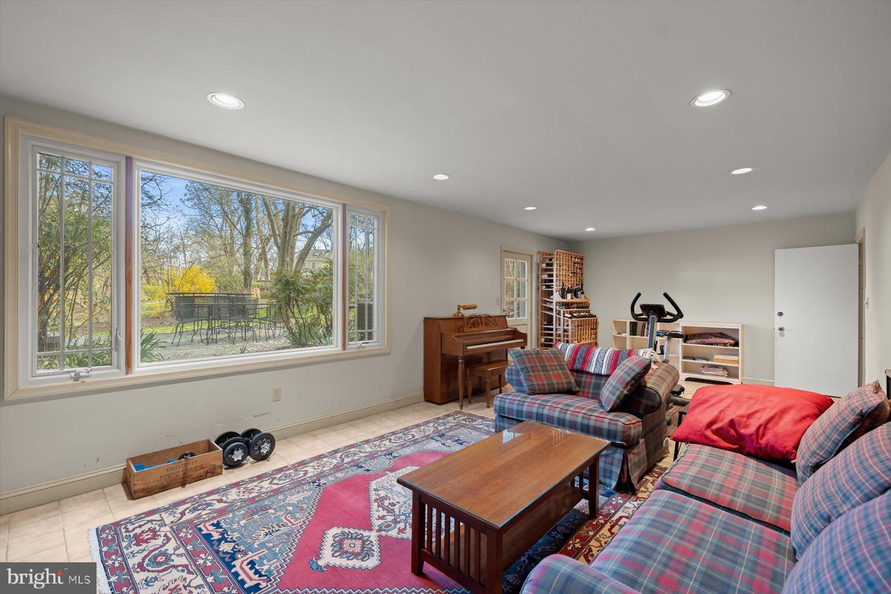 ROCK CREEK HILLS - Residential