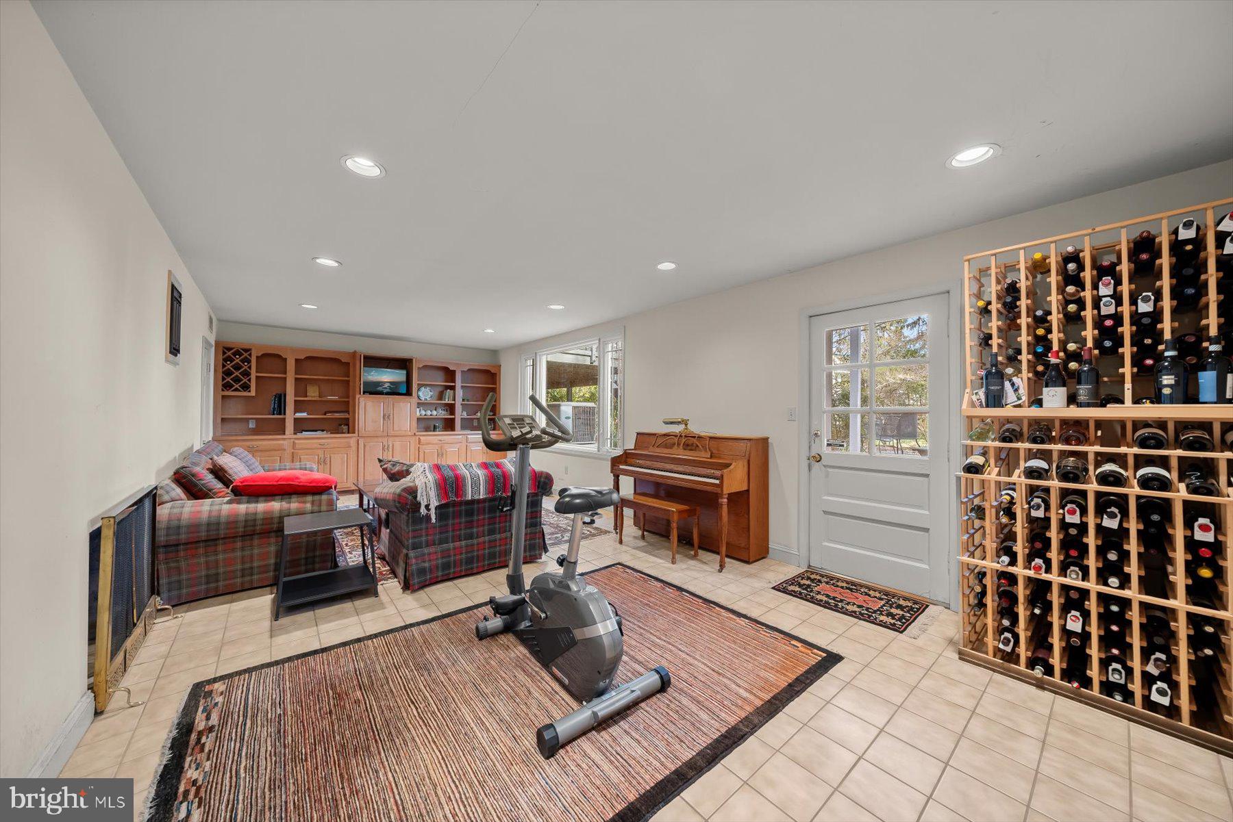 ROCK CREEK HILLS - Residential