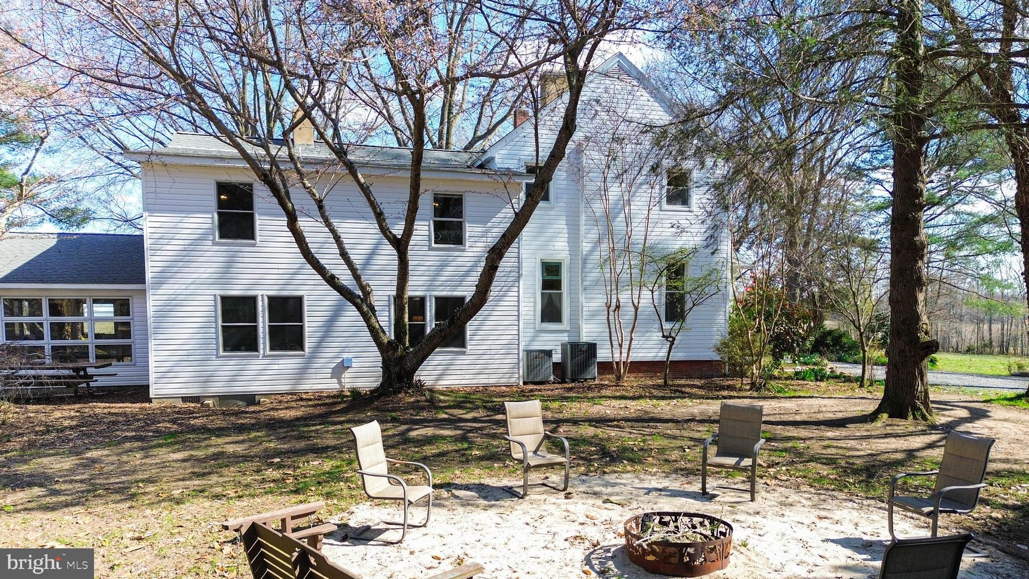 CENTREVILLE - Residential