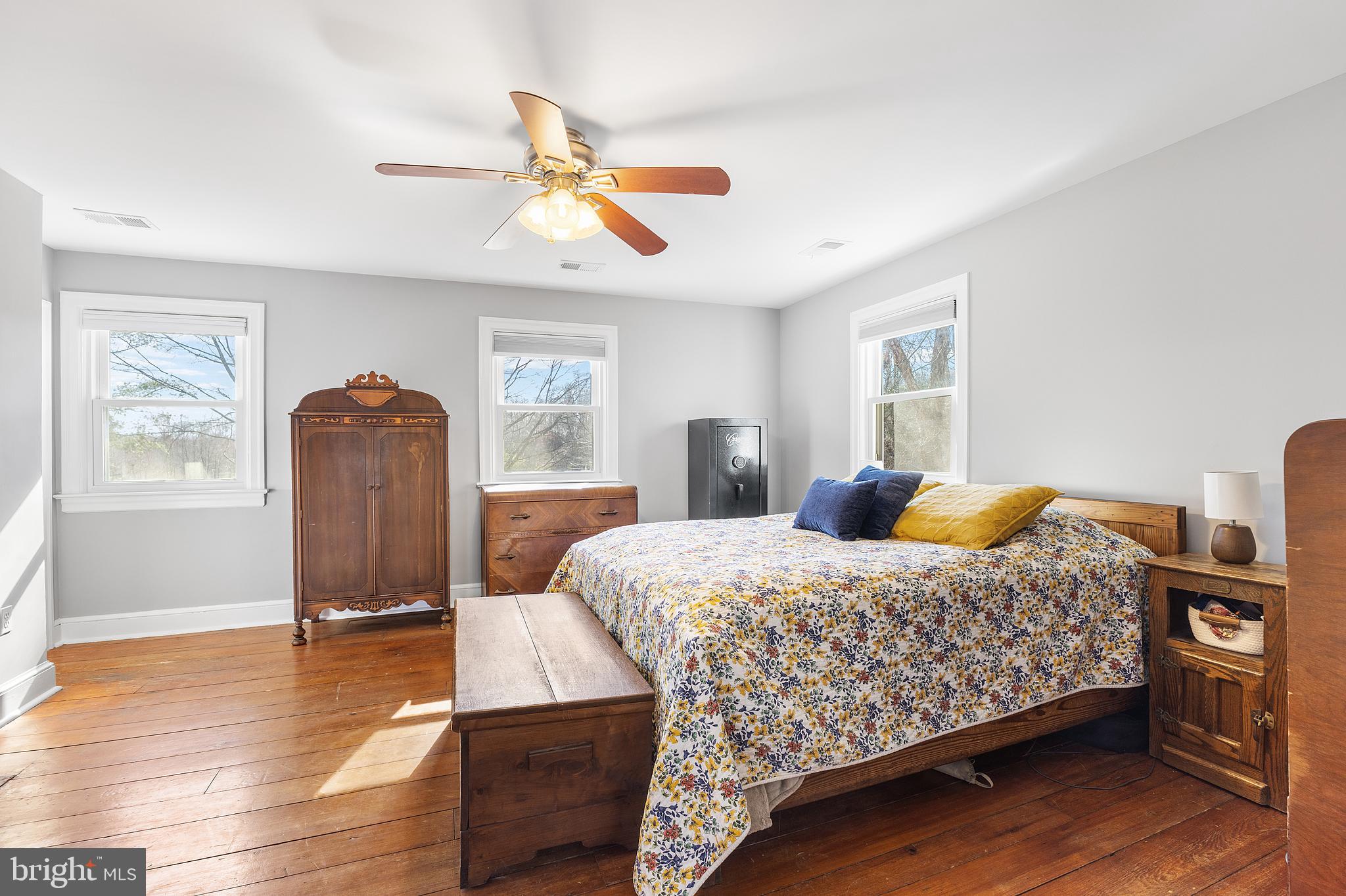 CENTREVILLE - Residential