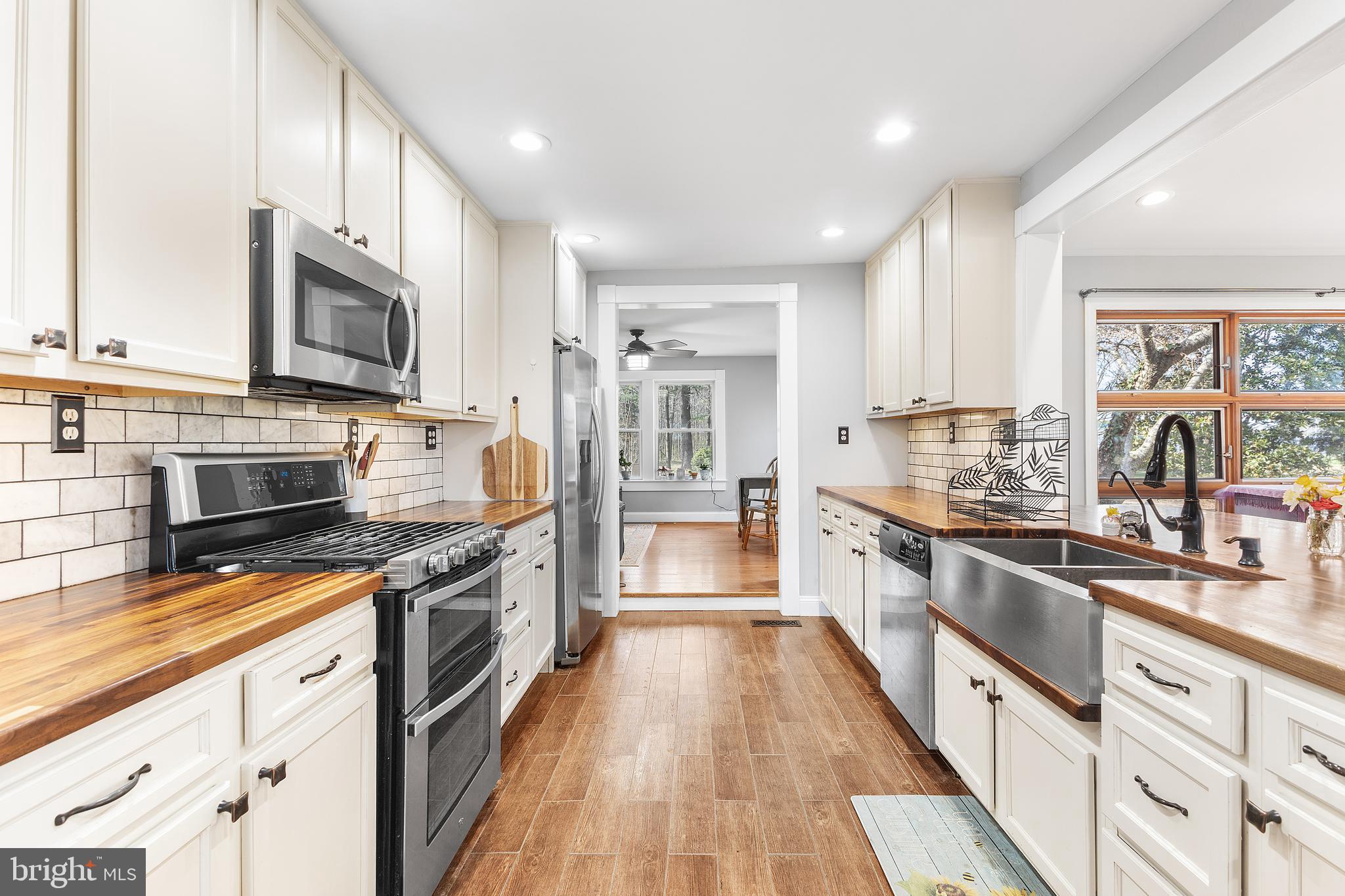 CENTREVILLE - Residential