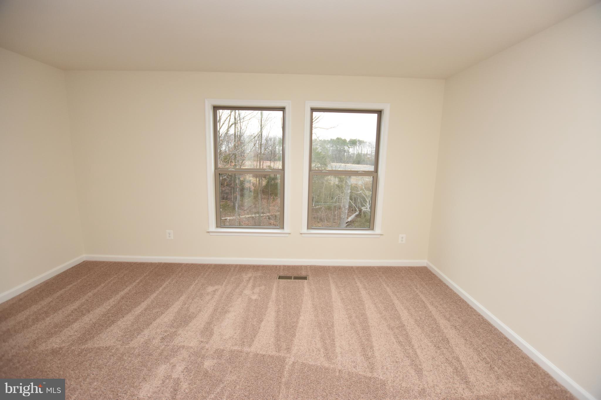 GATEWAY COMMONS - Residential Lease