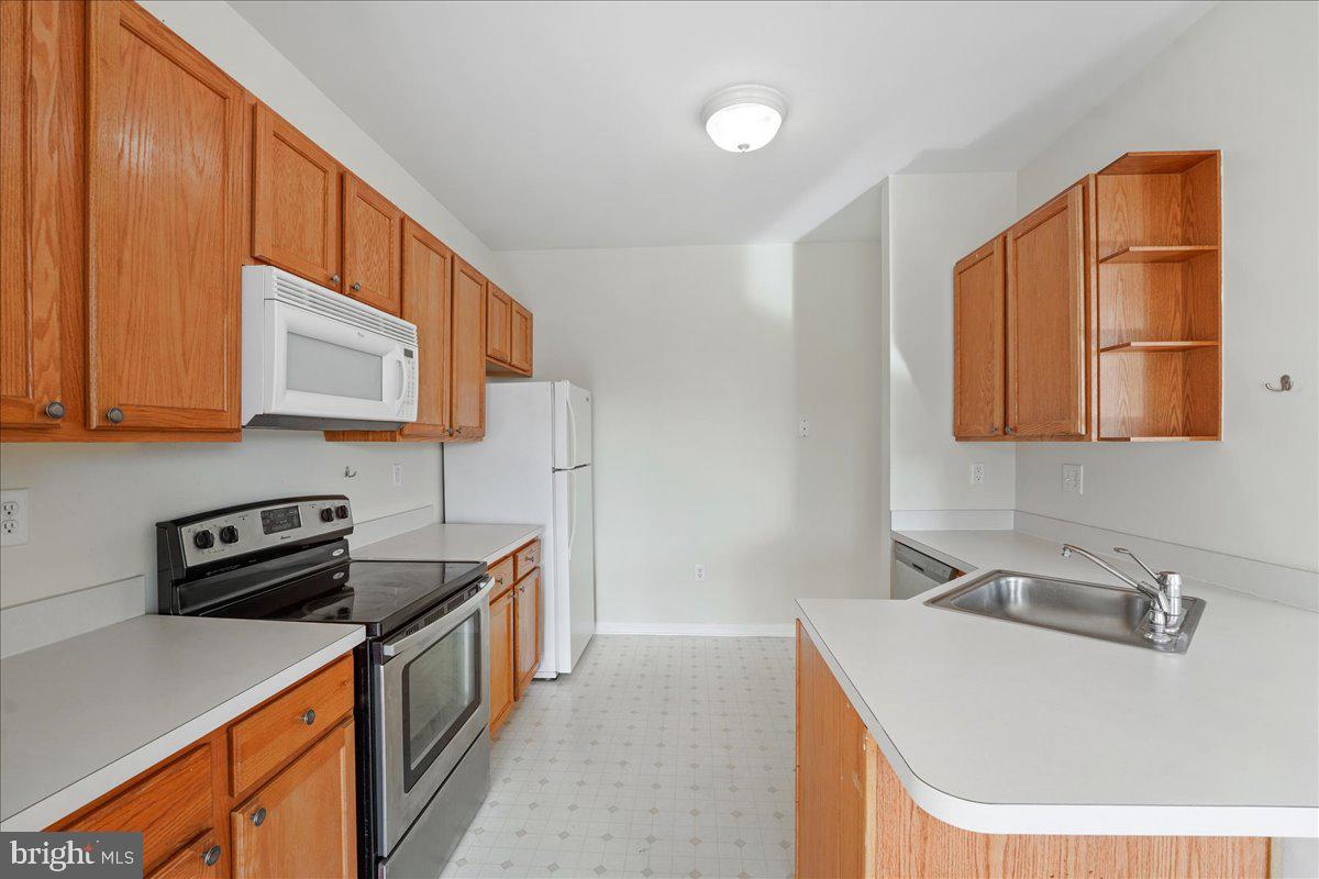 FRENCH CREEK ESTS - Residential Lease