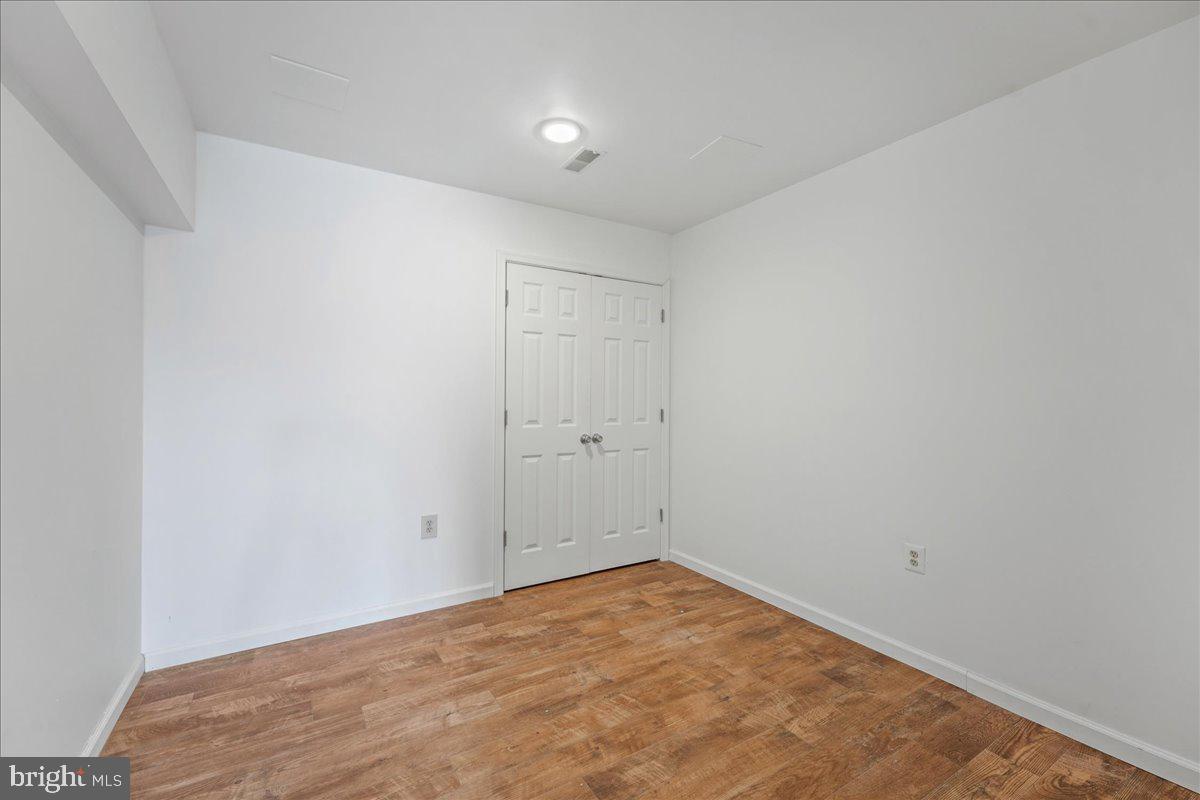 FRENCH CREEK ESTS - Residential Lease