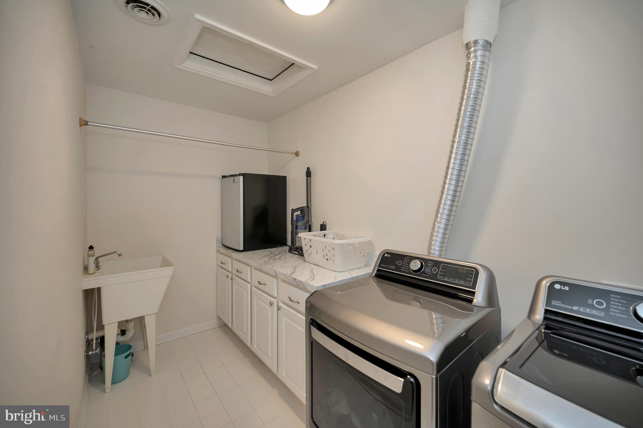 FAWN LAKE - Residential