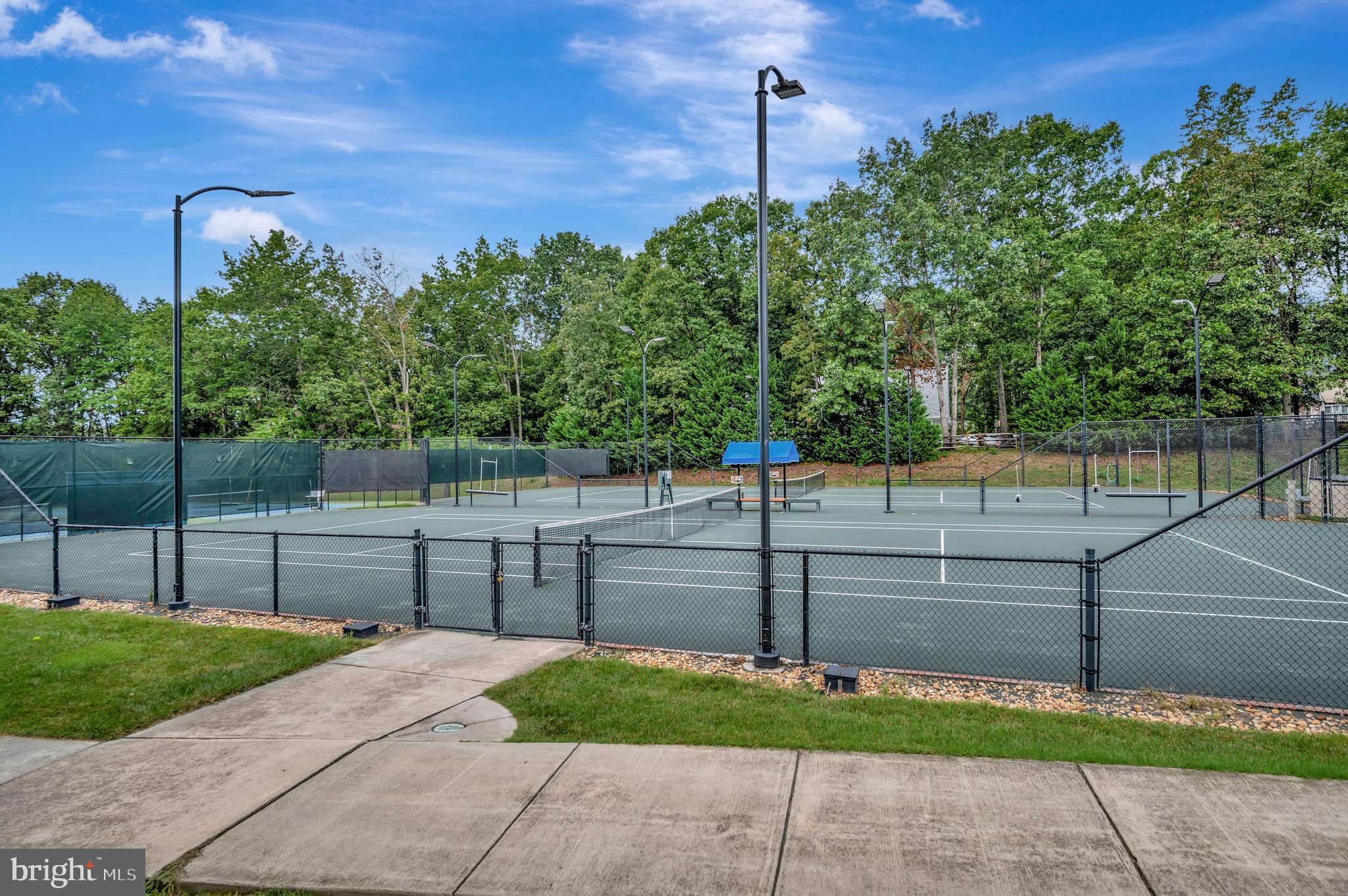 FAWN LAKE - Residential