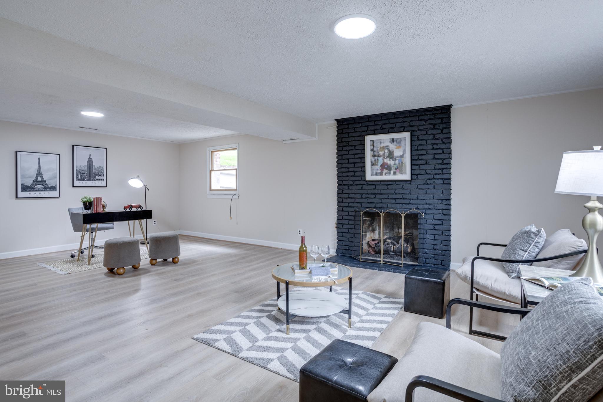 7923 KARL ROAD