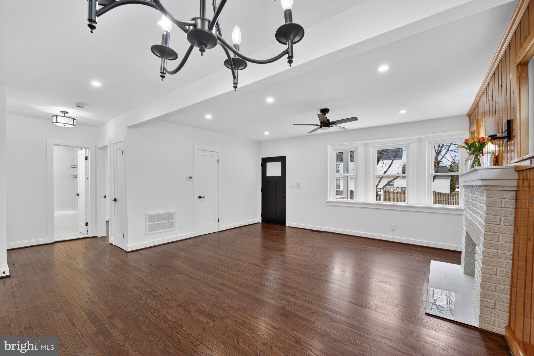 MAPLE HEIGHTS - Residential