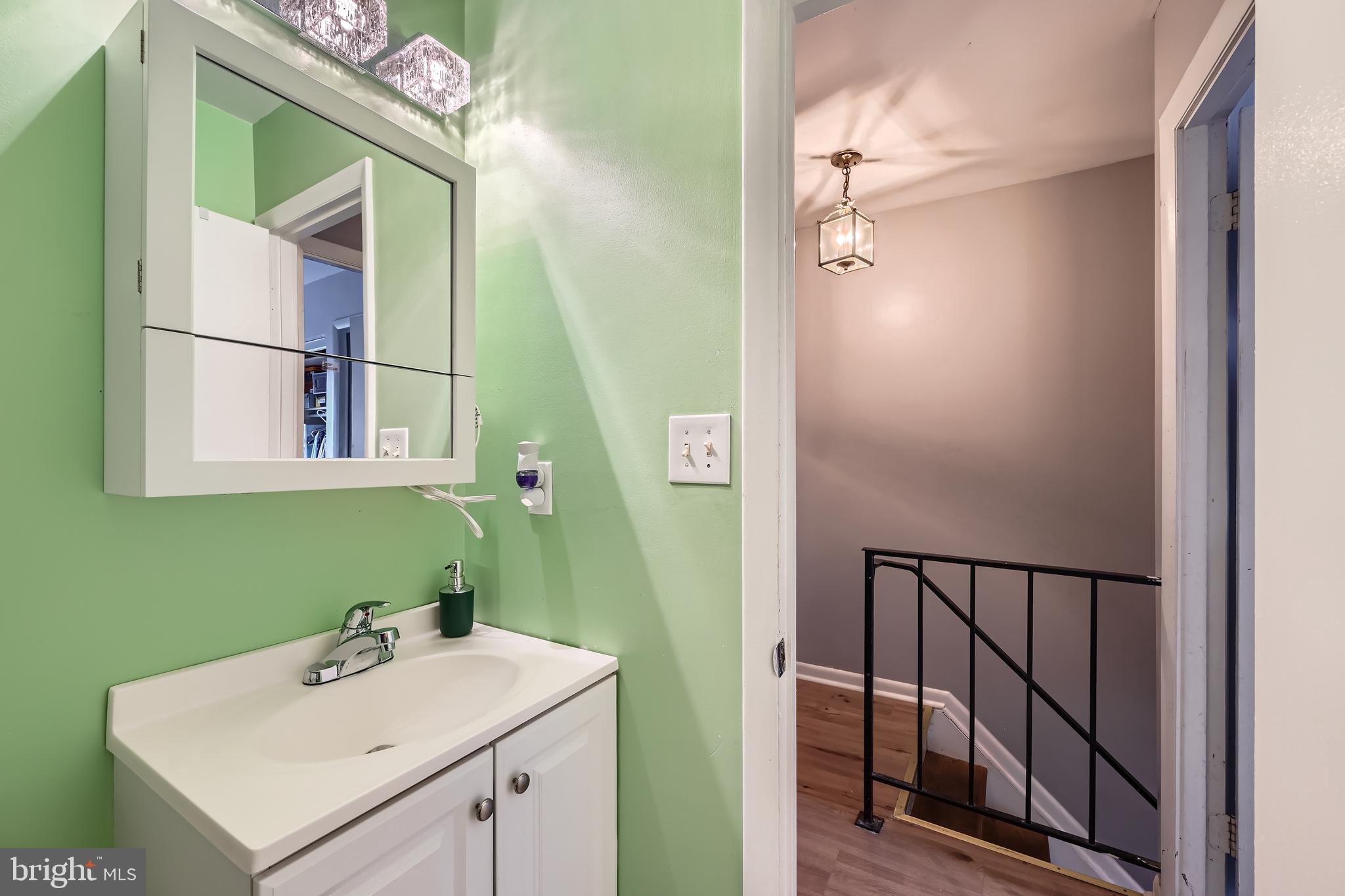 CHESTNUT WOODS - Residential