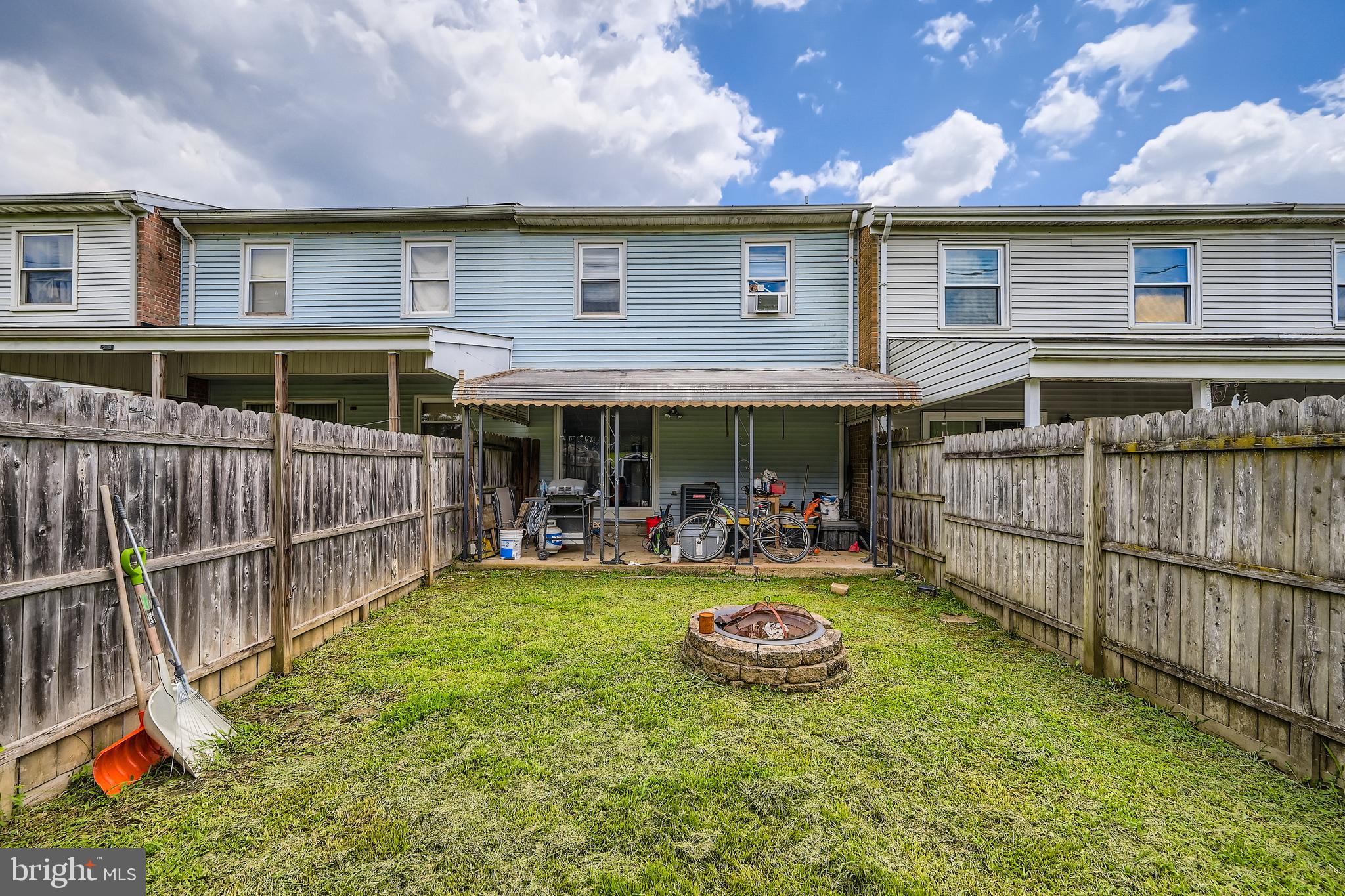 CHESTNUT WOODS - Residential