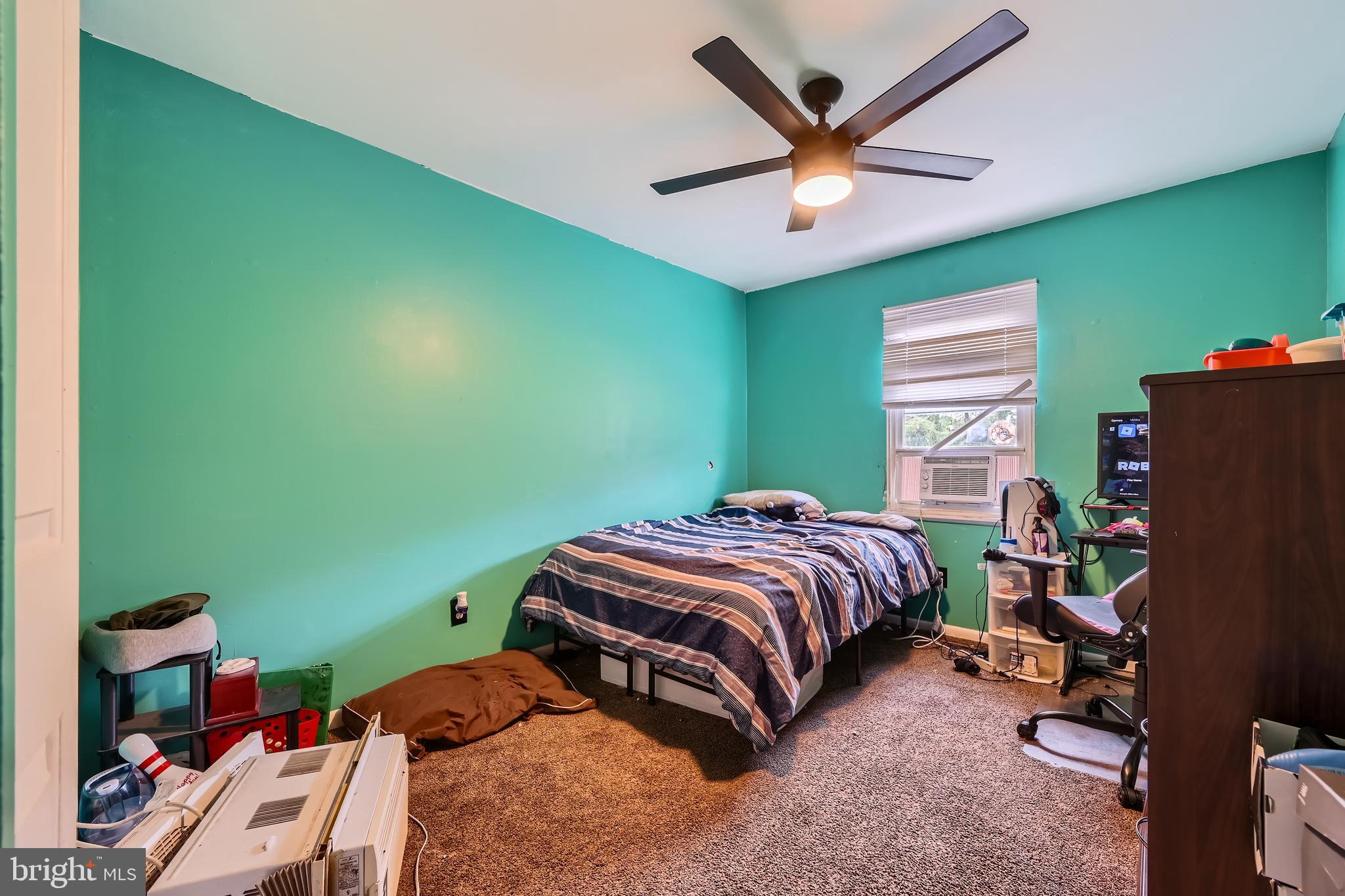 CHESTNUT WOODS - Residential