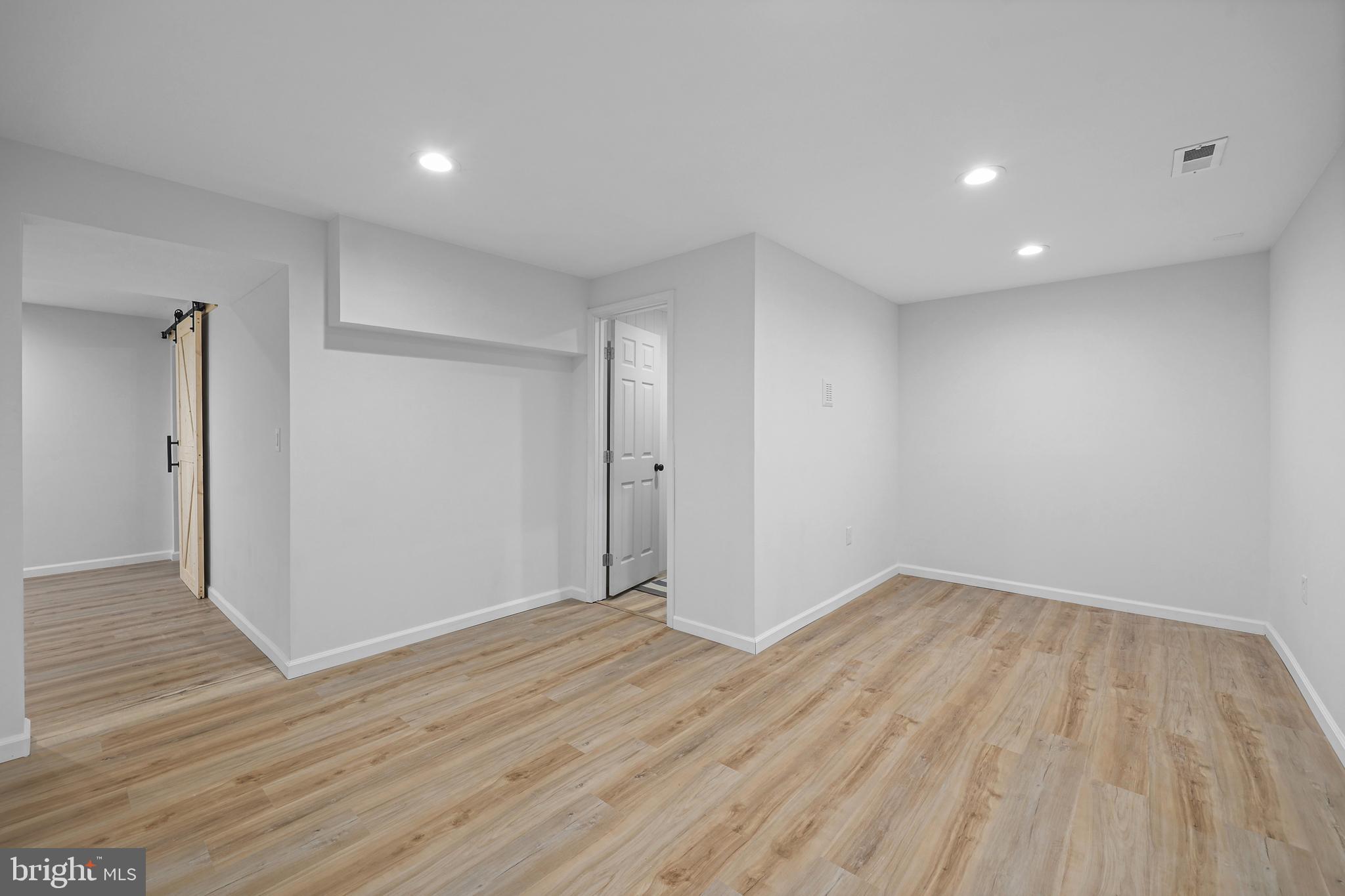 ESTATES OF CHANCELLORSVILLE - Residential