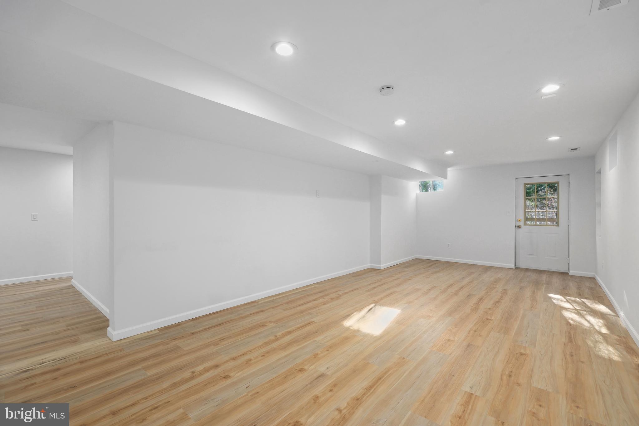 ESTATES OF CHANCELLORSVILLE - Residential