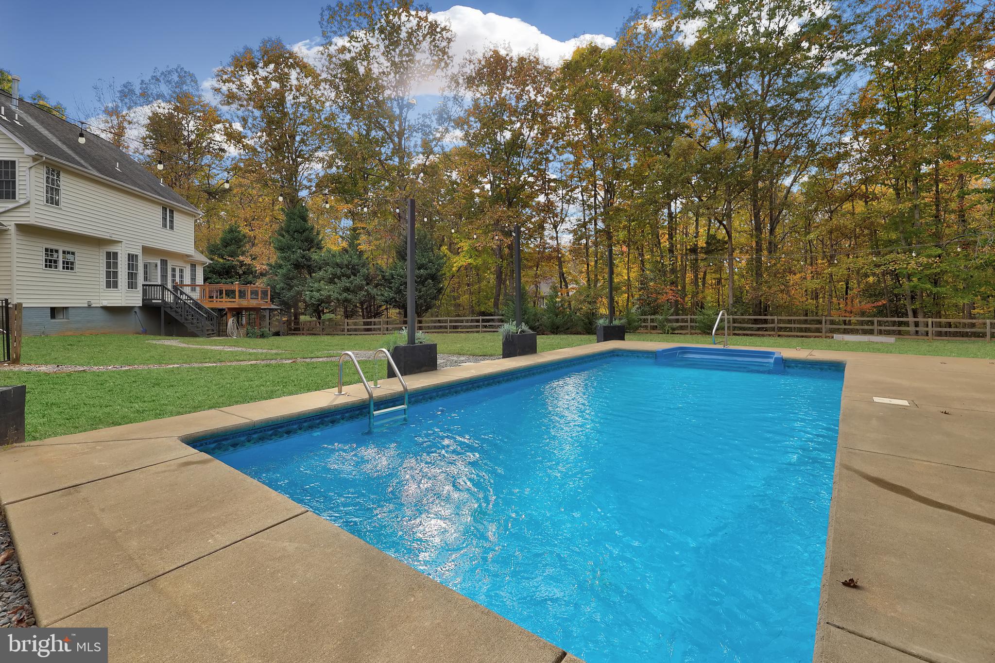 ESTATES OF CHANCELLORSVILLE - Residential