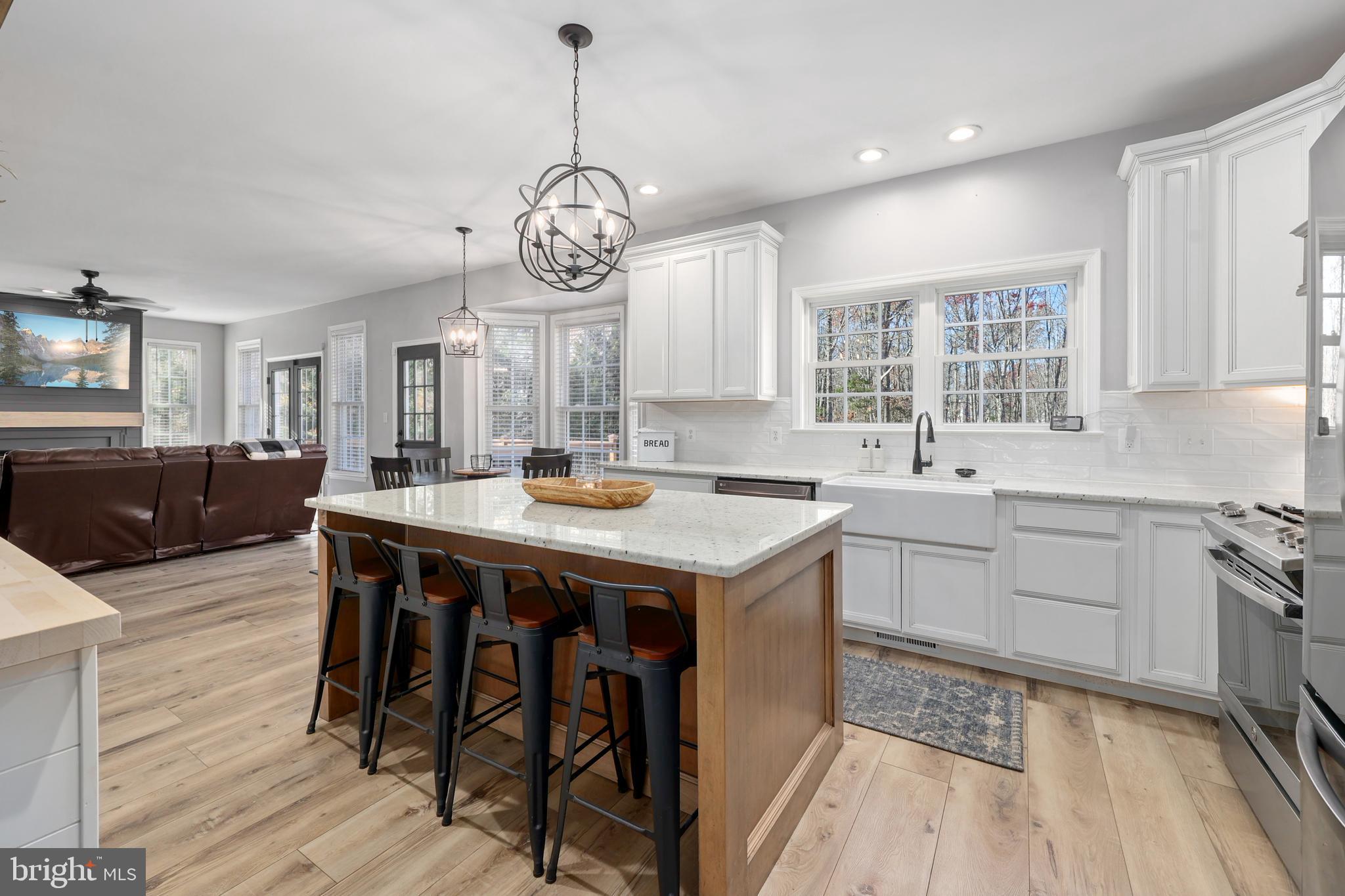 ESTATES OF CHANCELLORSVILLE - Residential