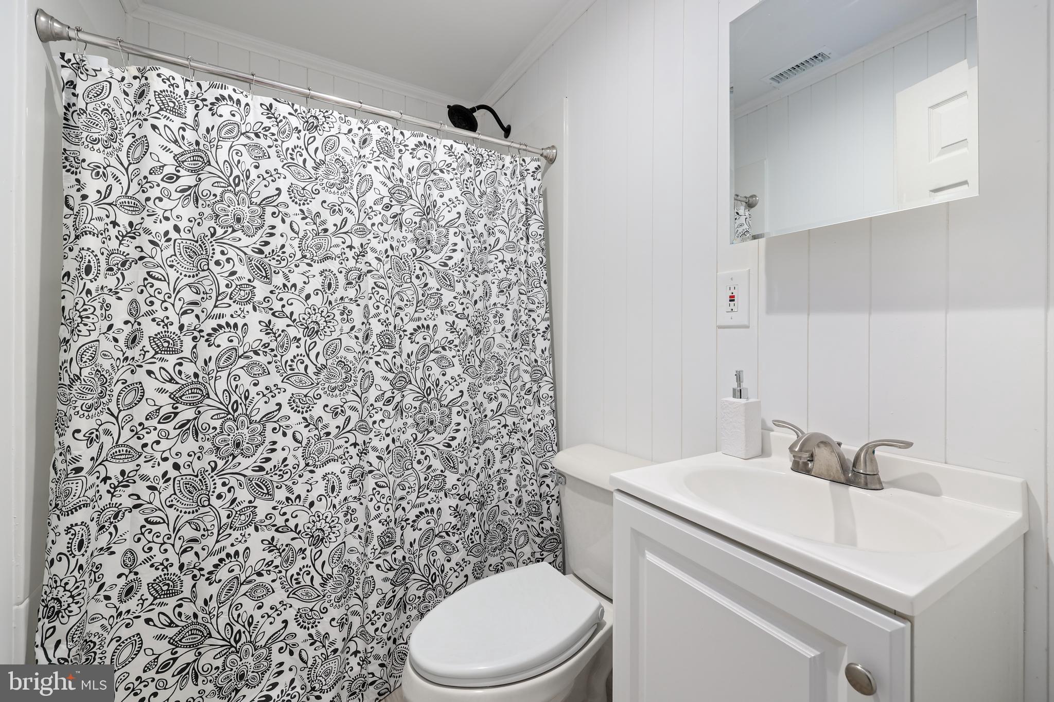 ESTATES OF CHANCELLORSVILLE - Residential