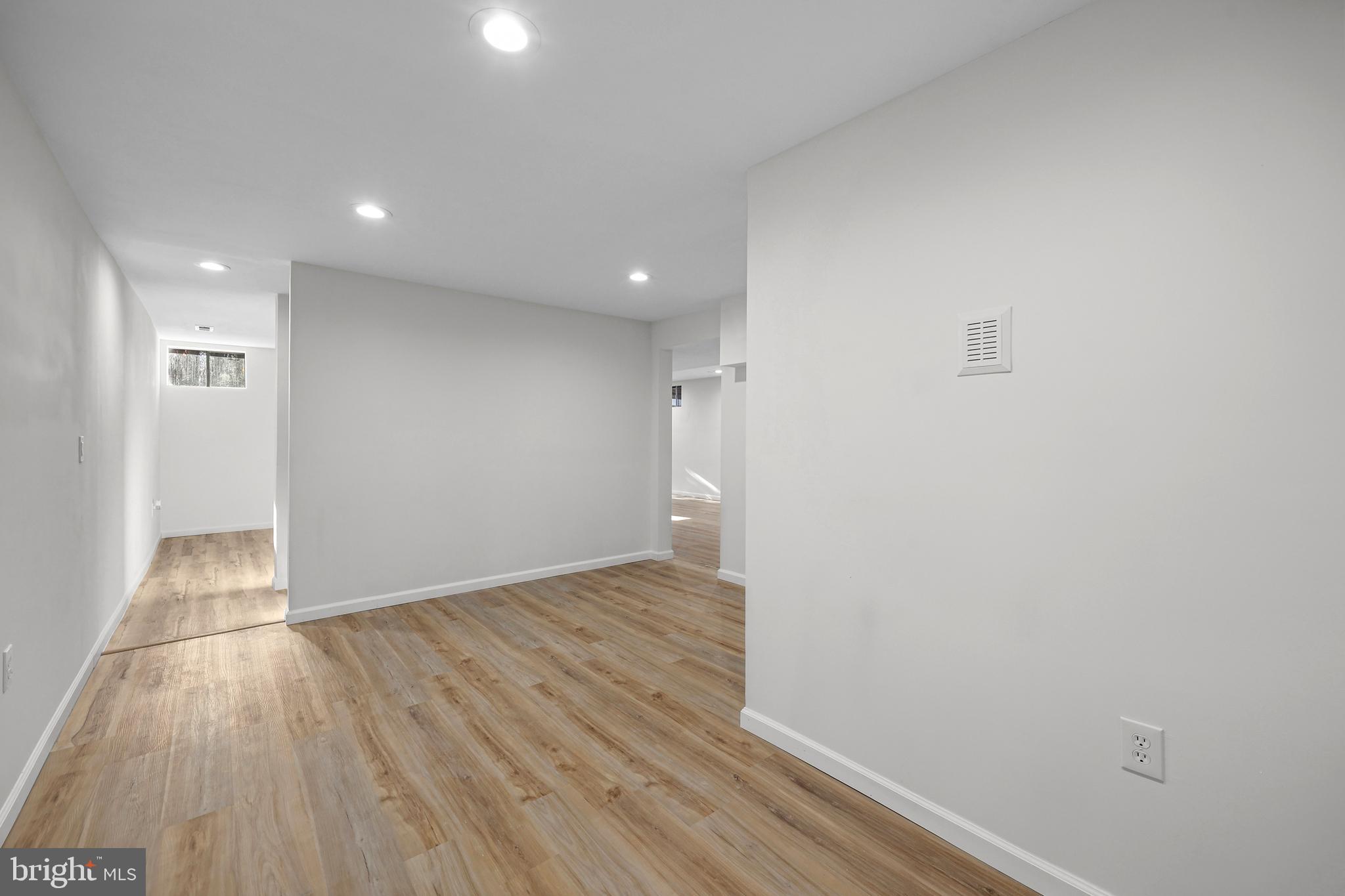 ESTATES OF CHANCELLORSVILLE - Residential